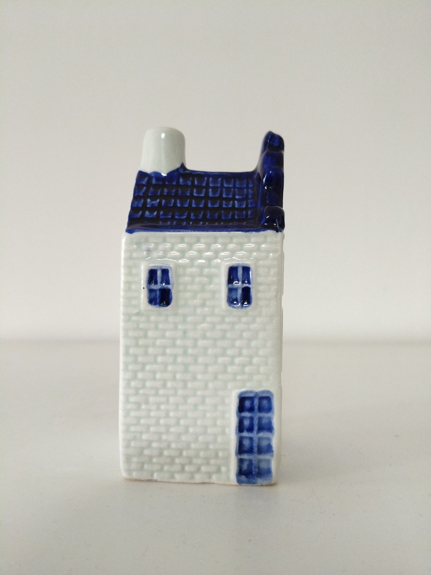 Maison hollandaise miniature en Bleu de Delft - cetaitmieuxavant
