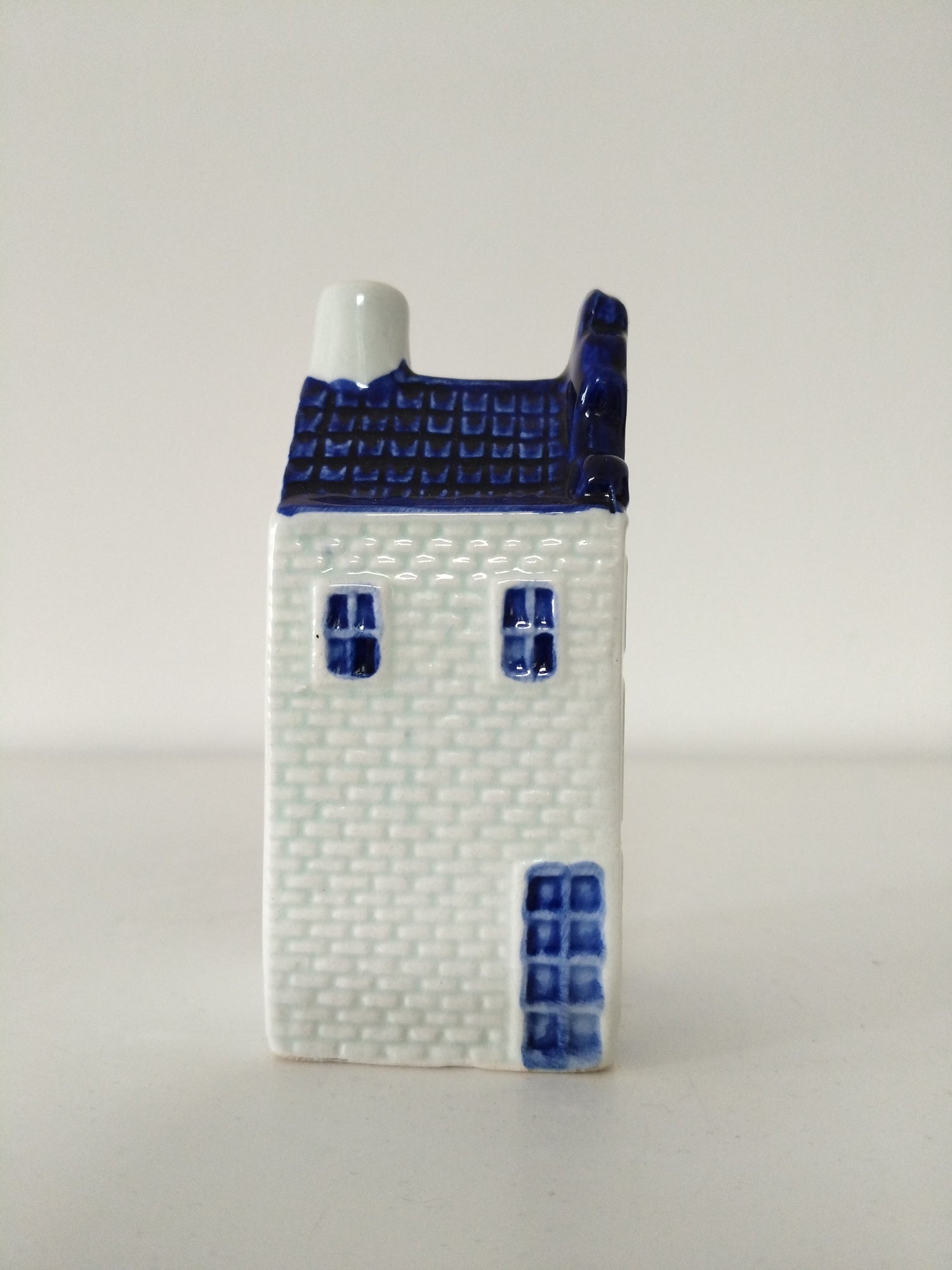 Maison hollandaise miniature en Bleu de Delft - cetaitmieuxavant