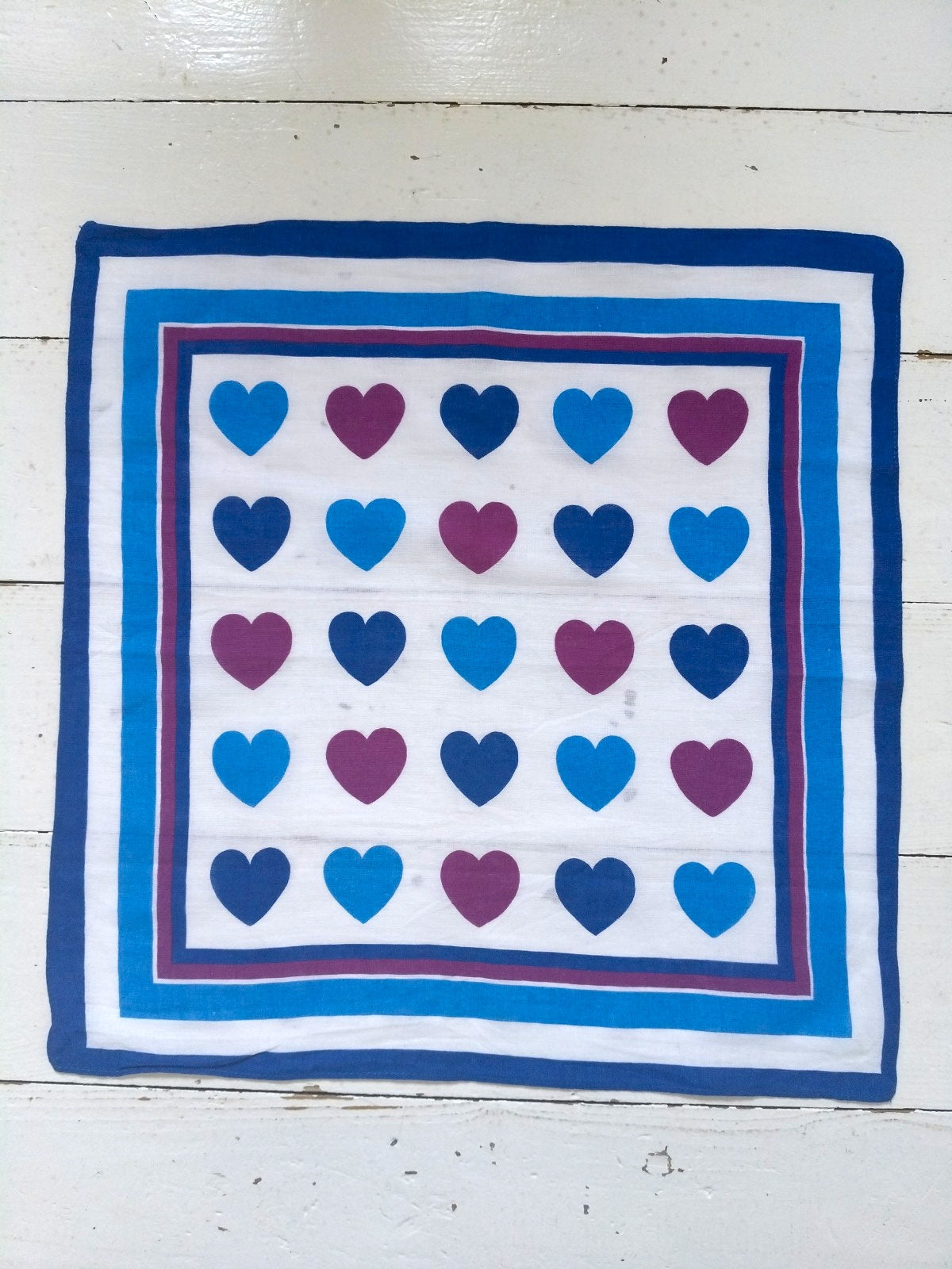 Mouchoir de poche en coton motif cœurs