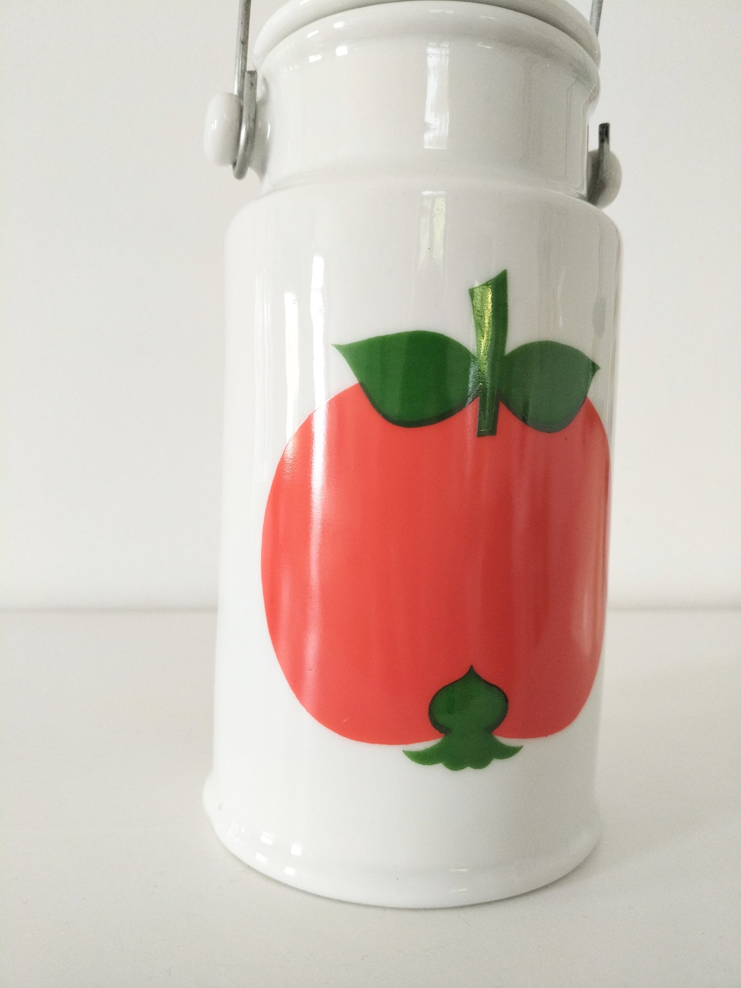 Bouteille/ ancien pot à lait Herrandiz porcelain