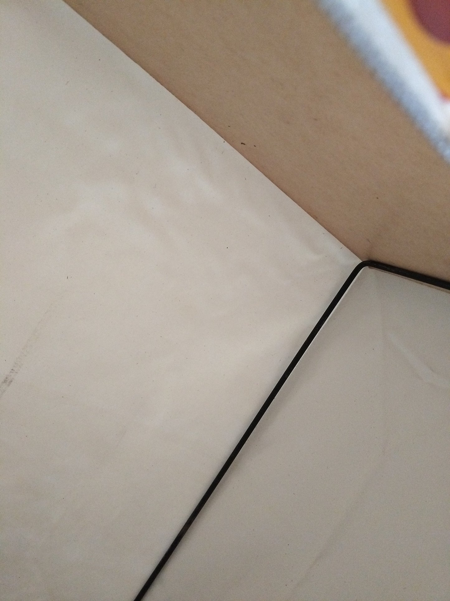 Petit meuble de poupées vintage