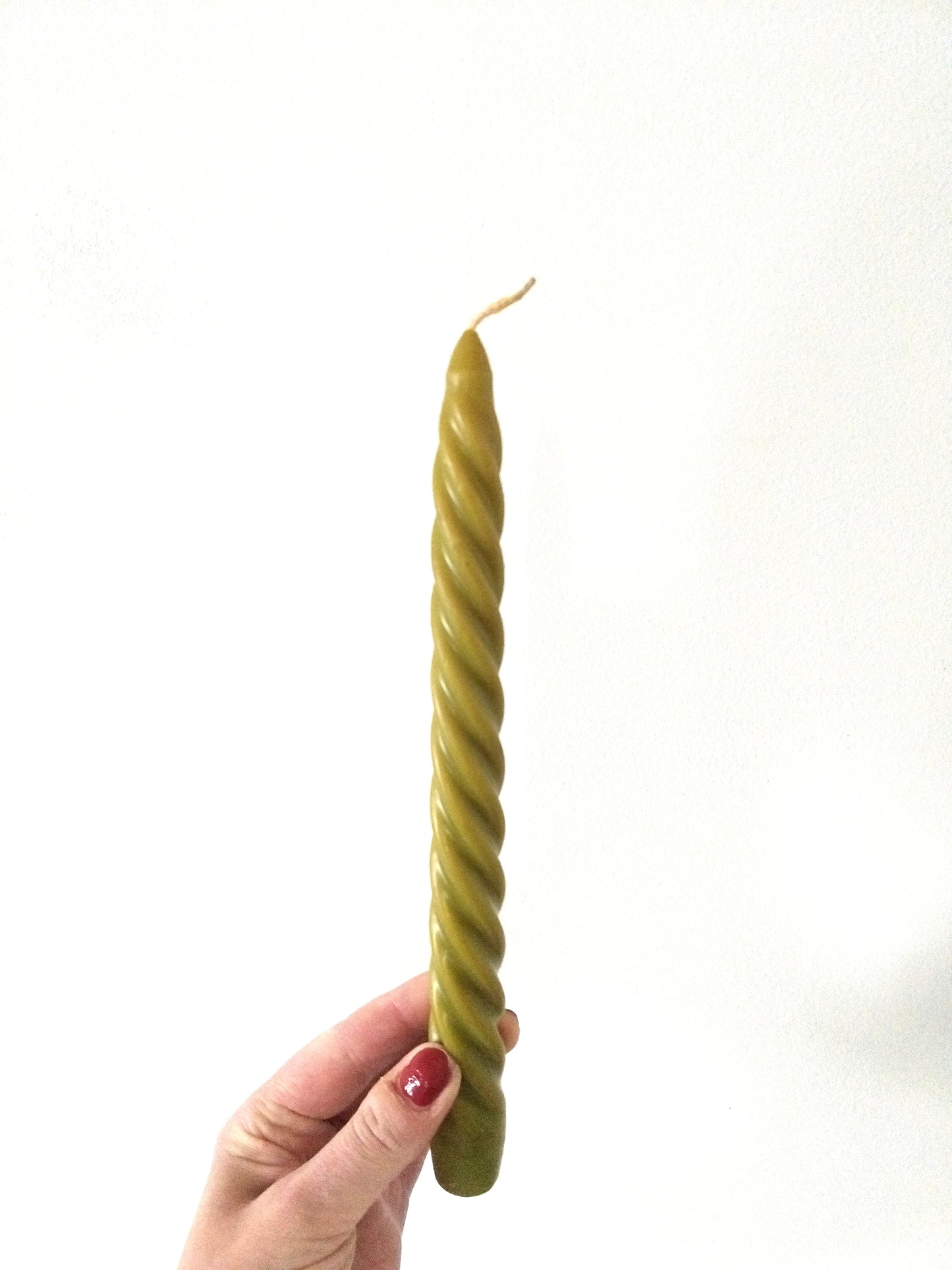 2 anciennes bougies torsadées "bougies de la cour"