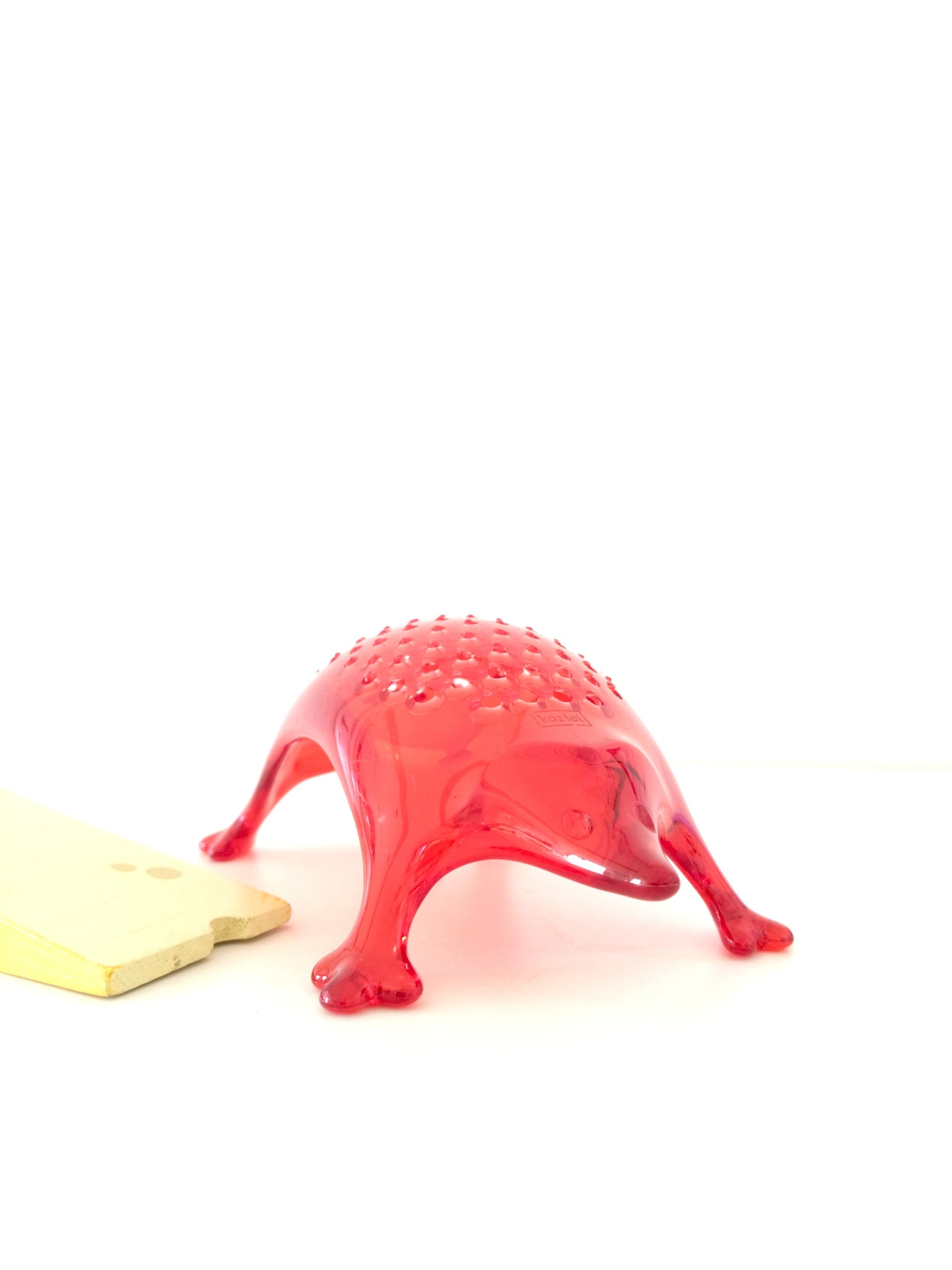 Râpe à fromage hérisson Kasimir Koziol design Pinkeye 2010