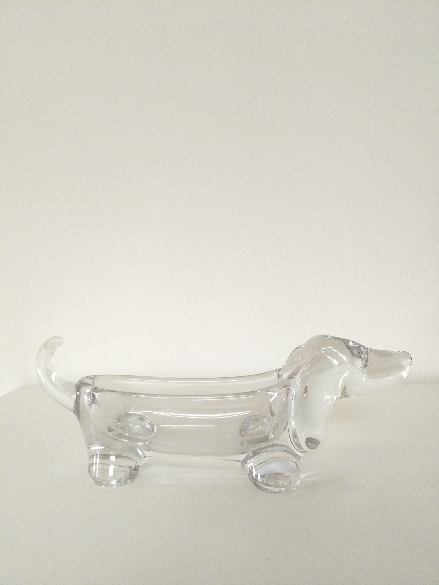 Vide-poches/ porte-bijoux chien saucisse teckel en cristal Art Vannes France - cetaitmieuxavant