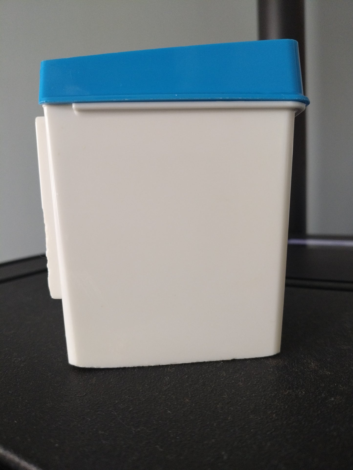 Boîte murale en plastique DBP Plastics