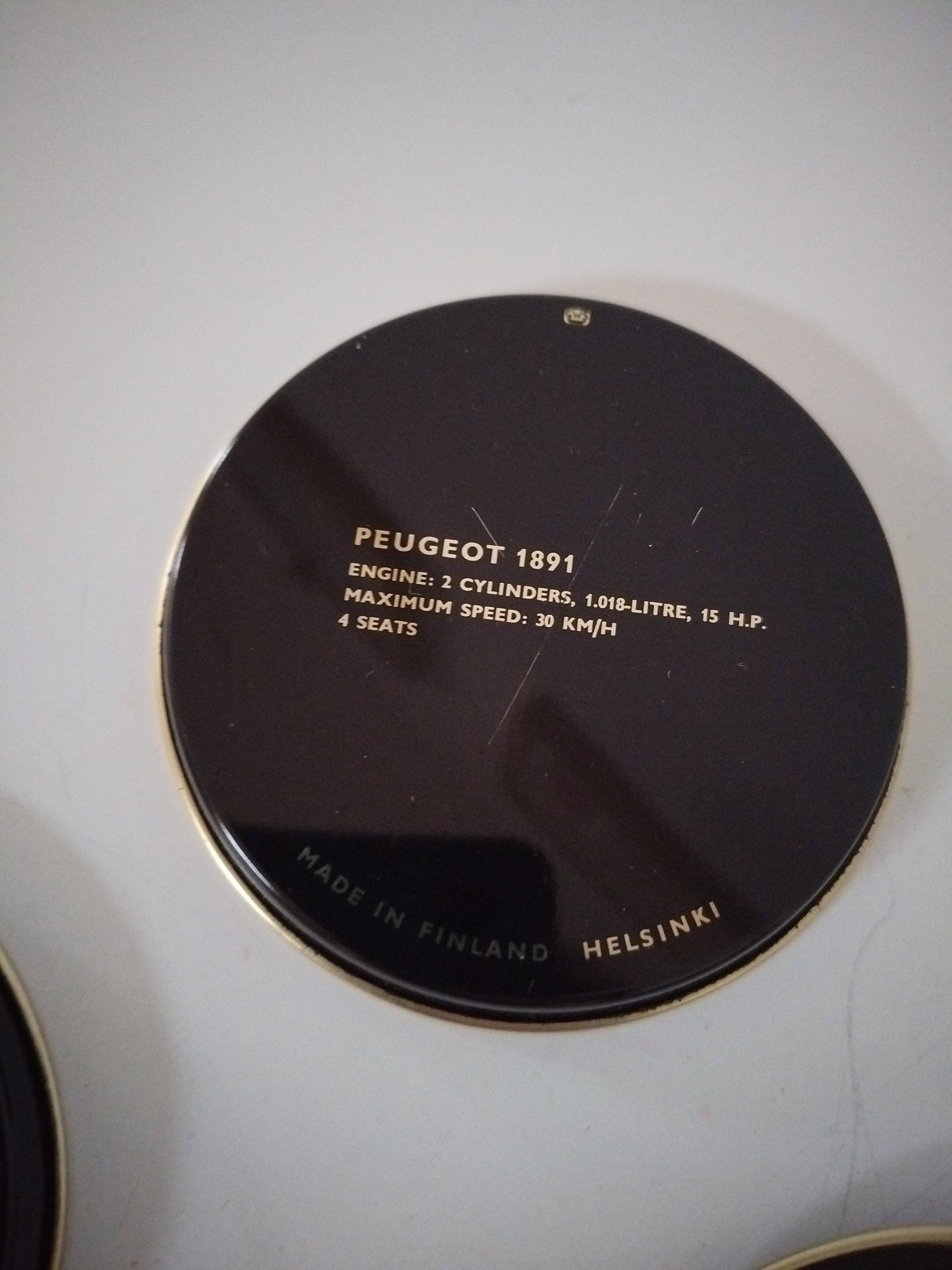 6 sous-verres métalliques voitures anciennes fin 1800 début 1900 made in Finlande