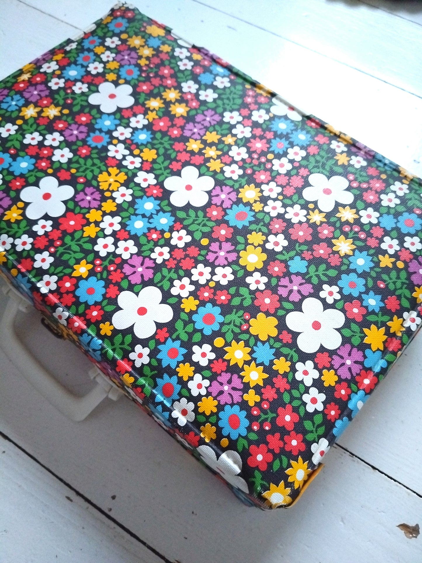 Valisette vintage flower power