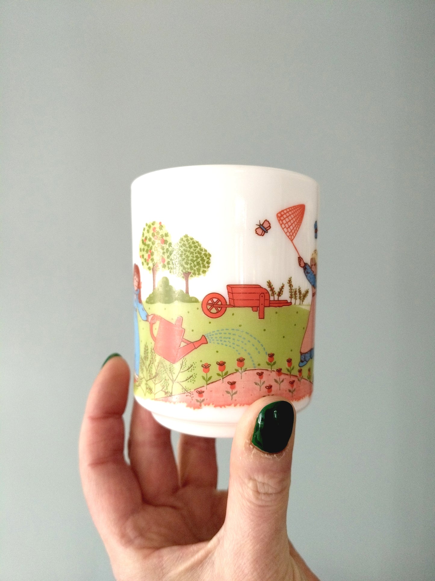 Mug Arcopal France décor naïf enfantin