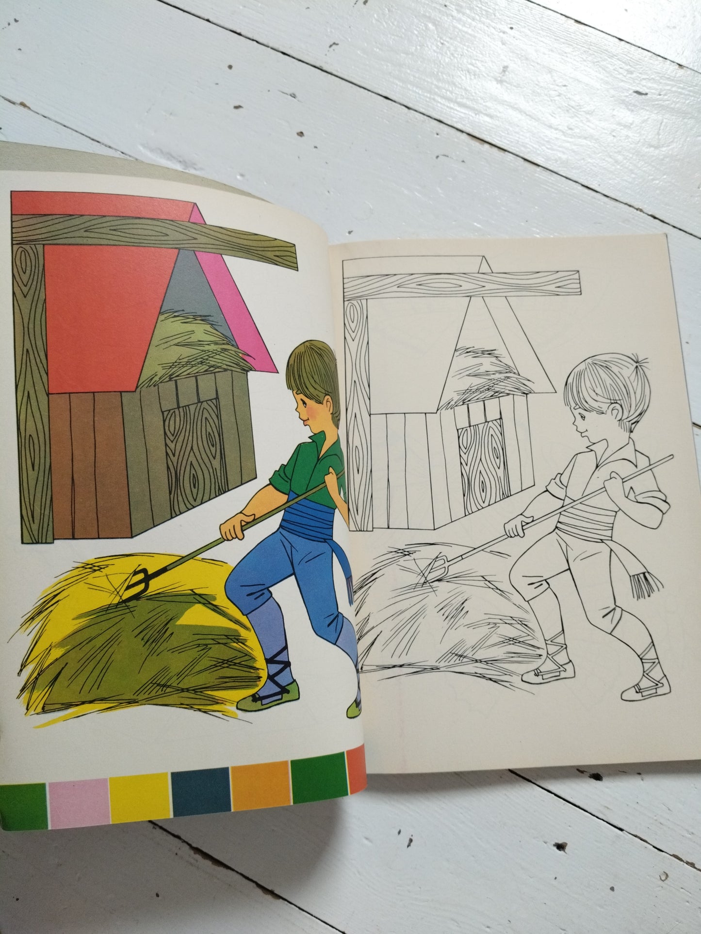 Ancien livre de jeux et coloriage vierge - cetaitmieuxavant