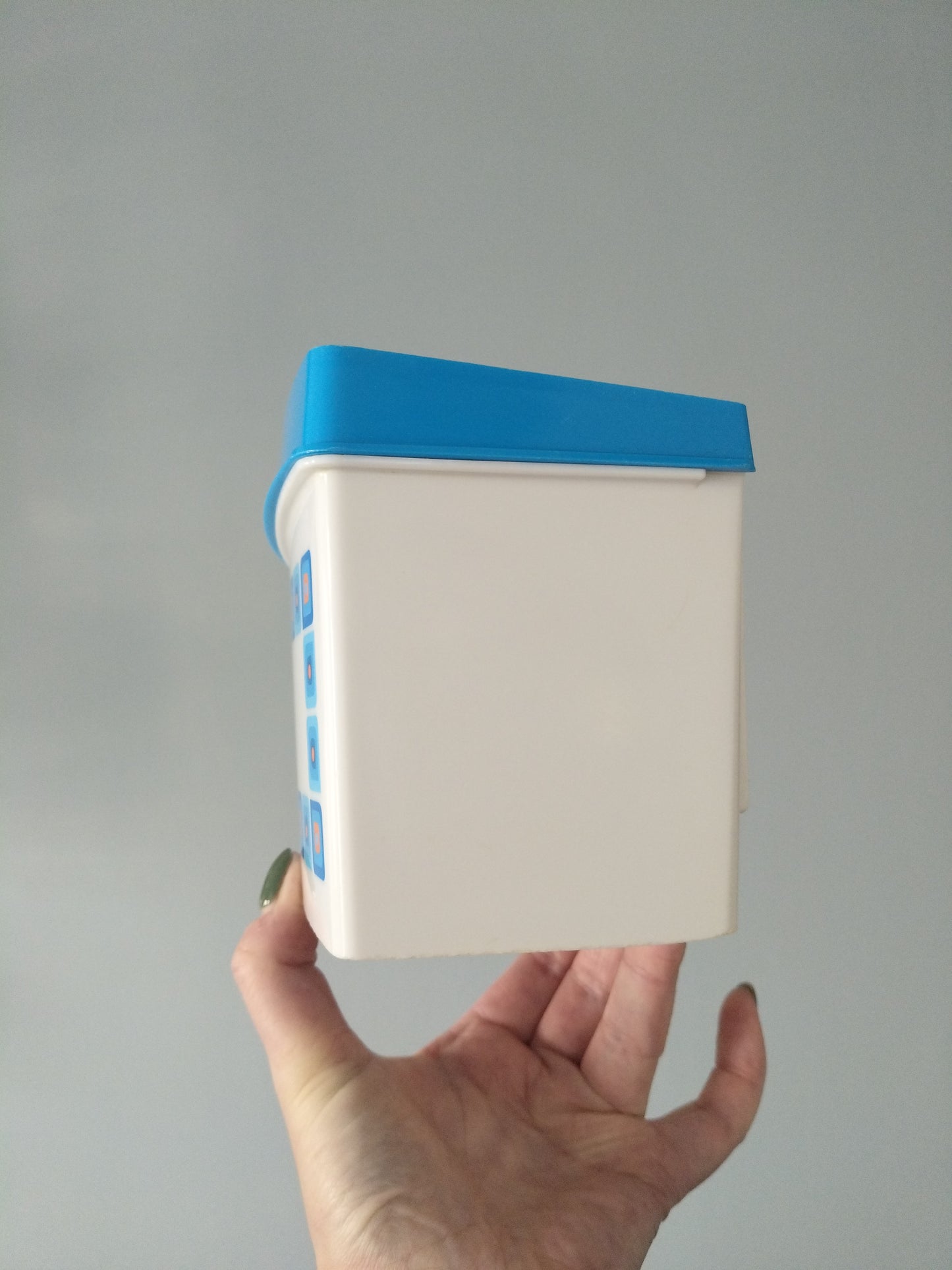 Boîte murale en plastique DBP Plastics