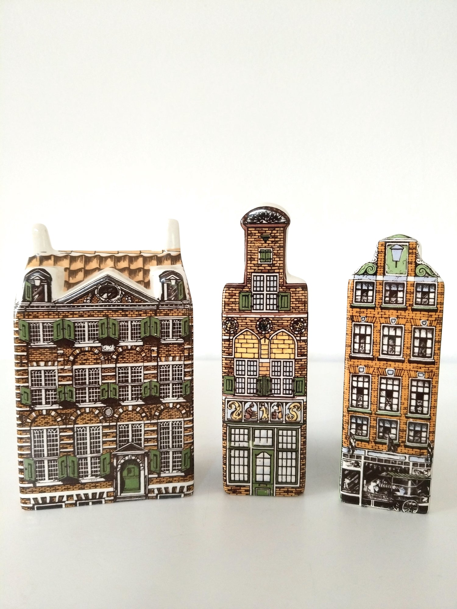 Maison hollandaise miniature en porcelaine Delft's Polychroom  Hand Painted Holland 7-6-12 au choix - cetaitmieuxavant