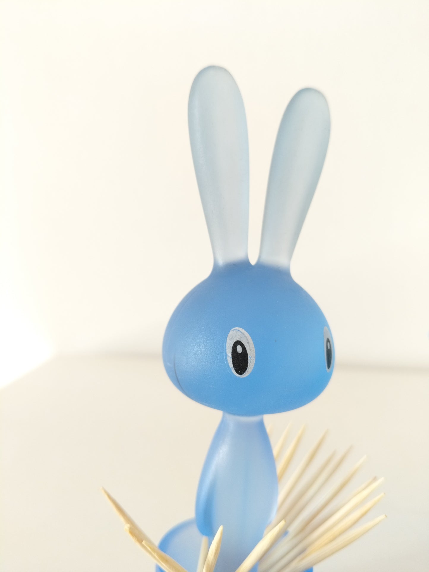 Distributeur de cure-dents Magic Bunny Alessi 1998