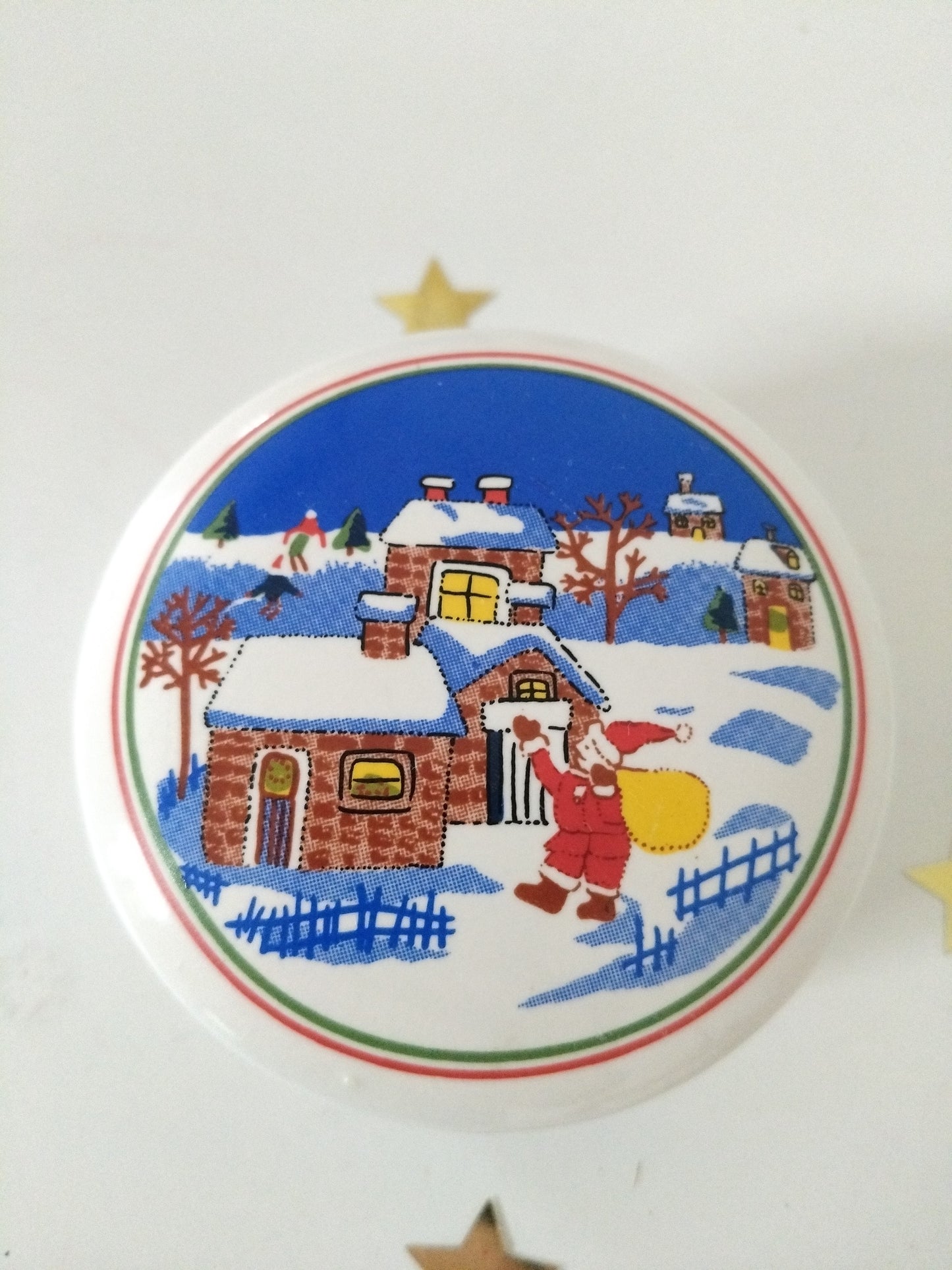 Petite boîte en porcelaine publicitaire Yves Rocher au choix