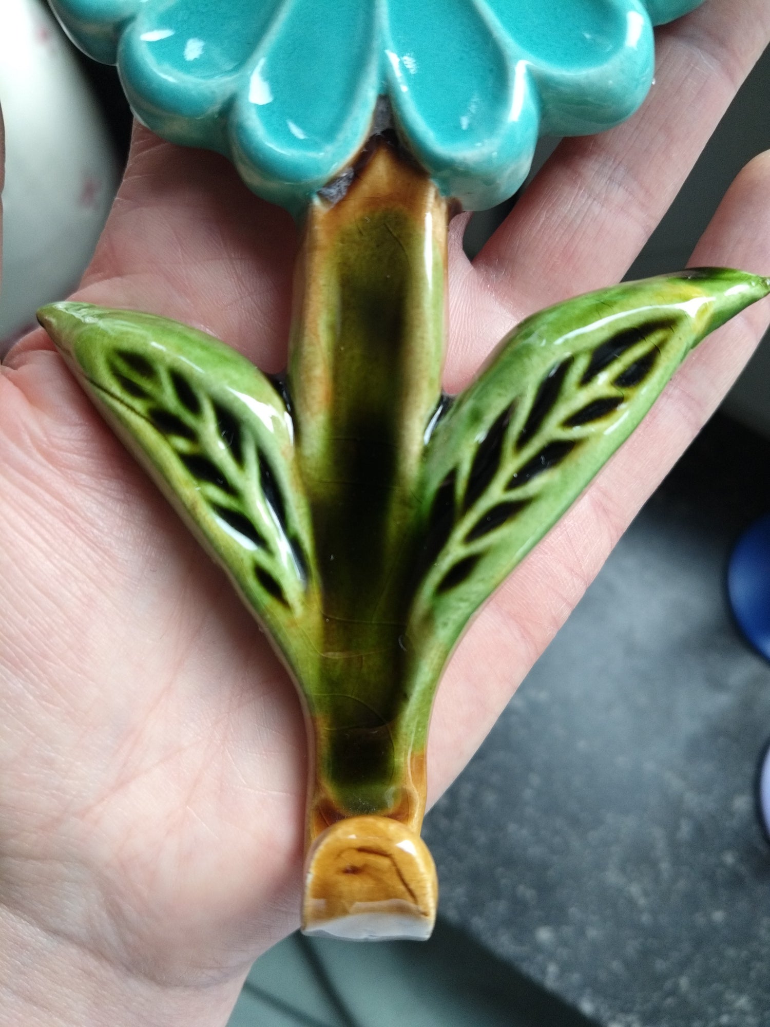 Patère murale fleur en céramique Yann - cetaitmieuxavant