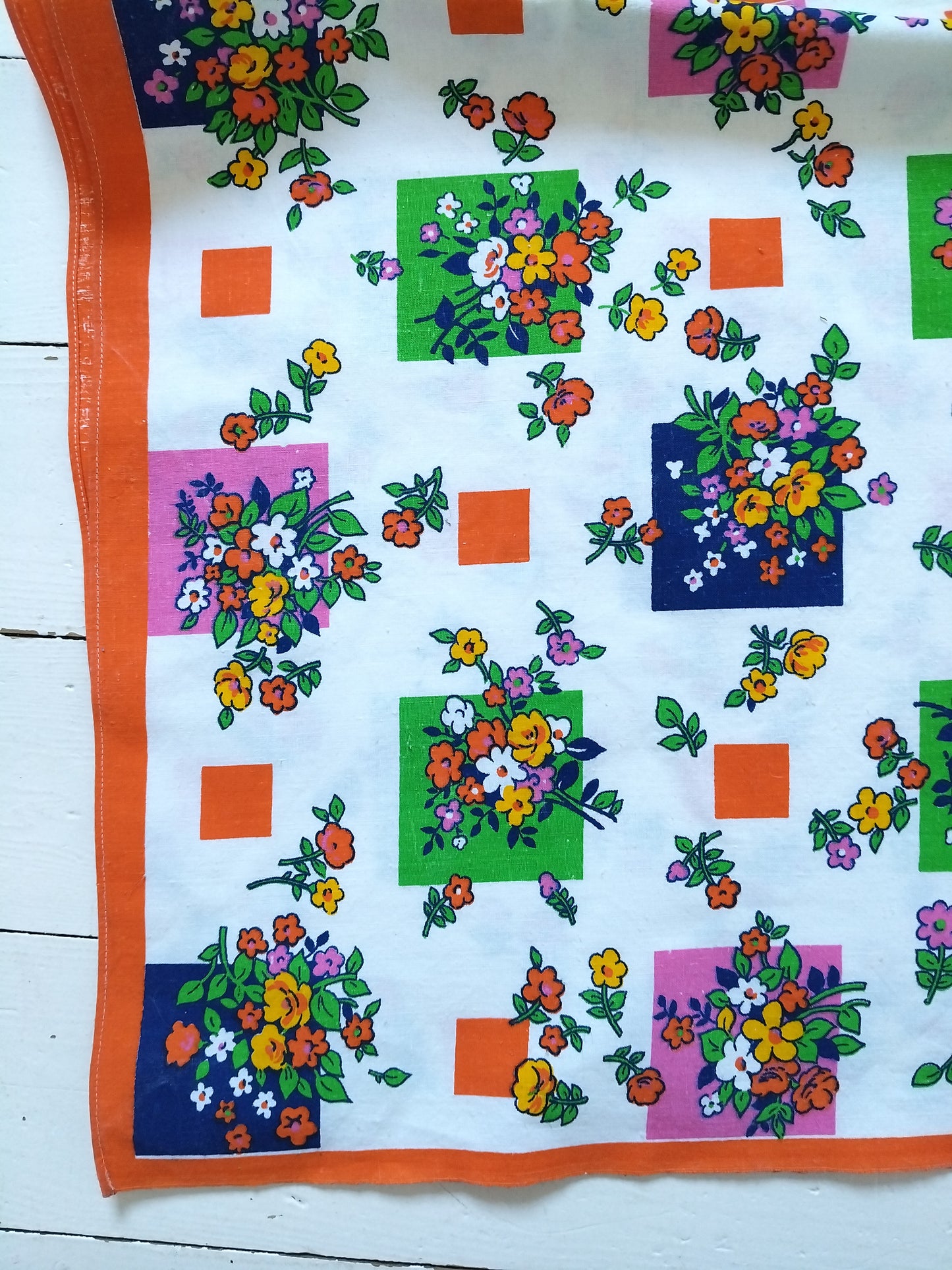 Petite nappe carrée en coton - cetaitmieuxavant