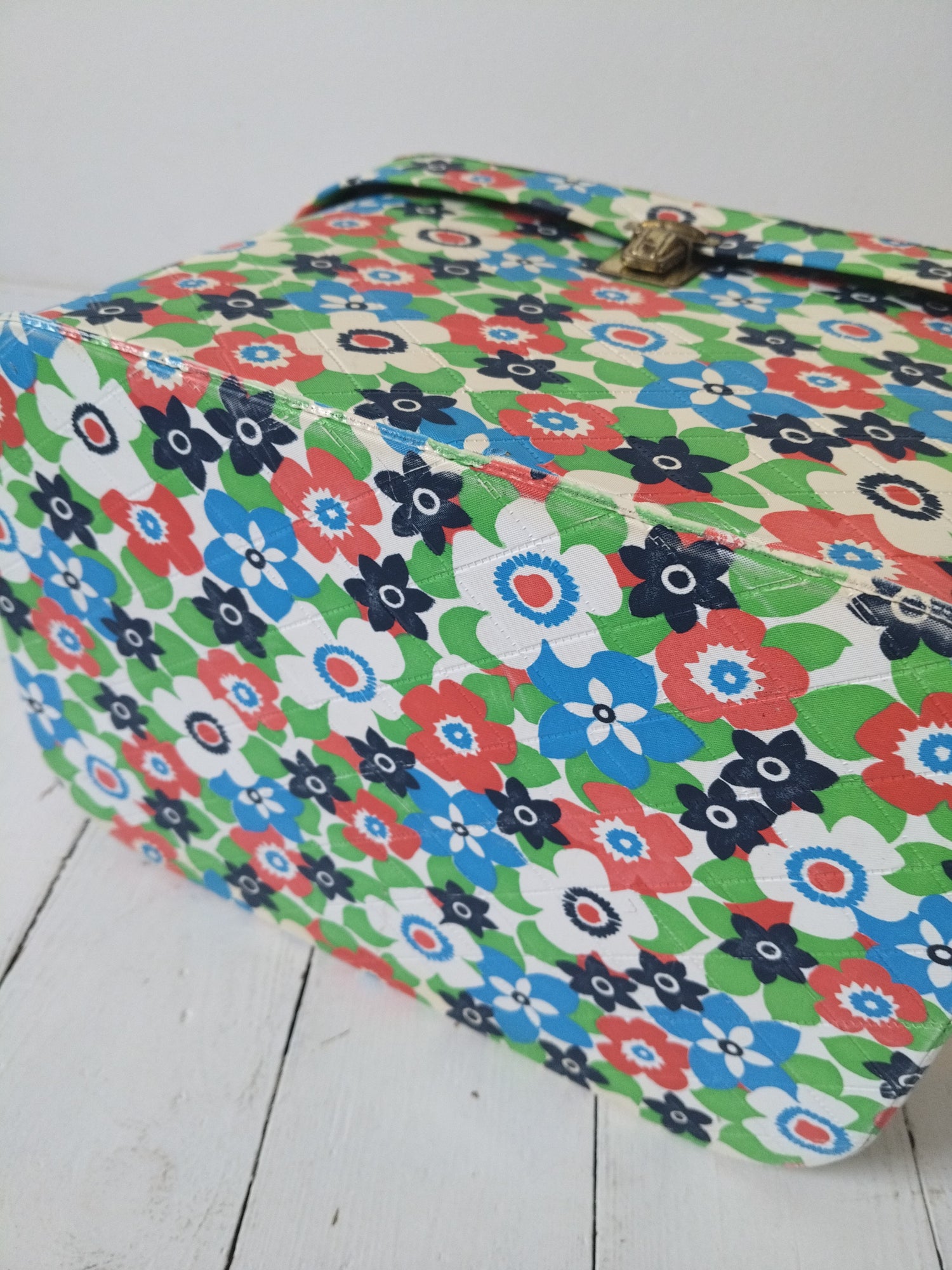 Grand beauty-case flower power - cetaitmieuxavant