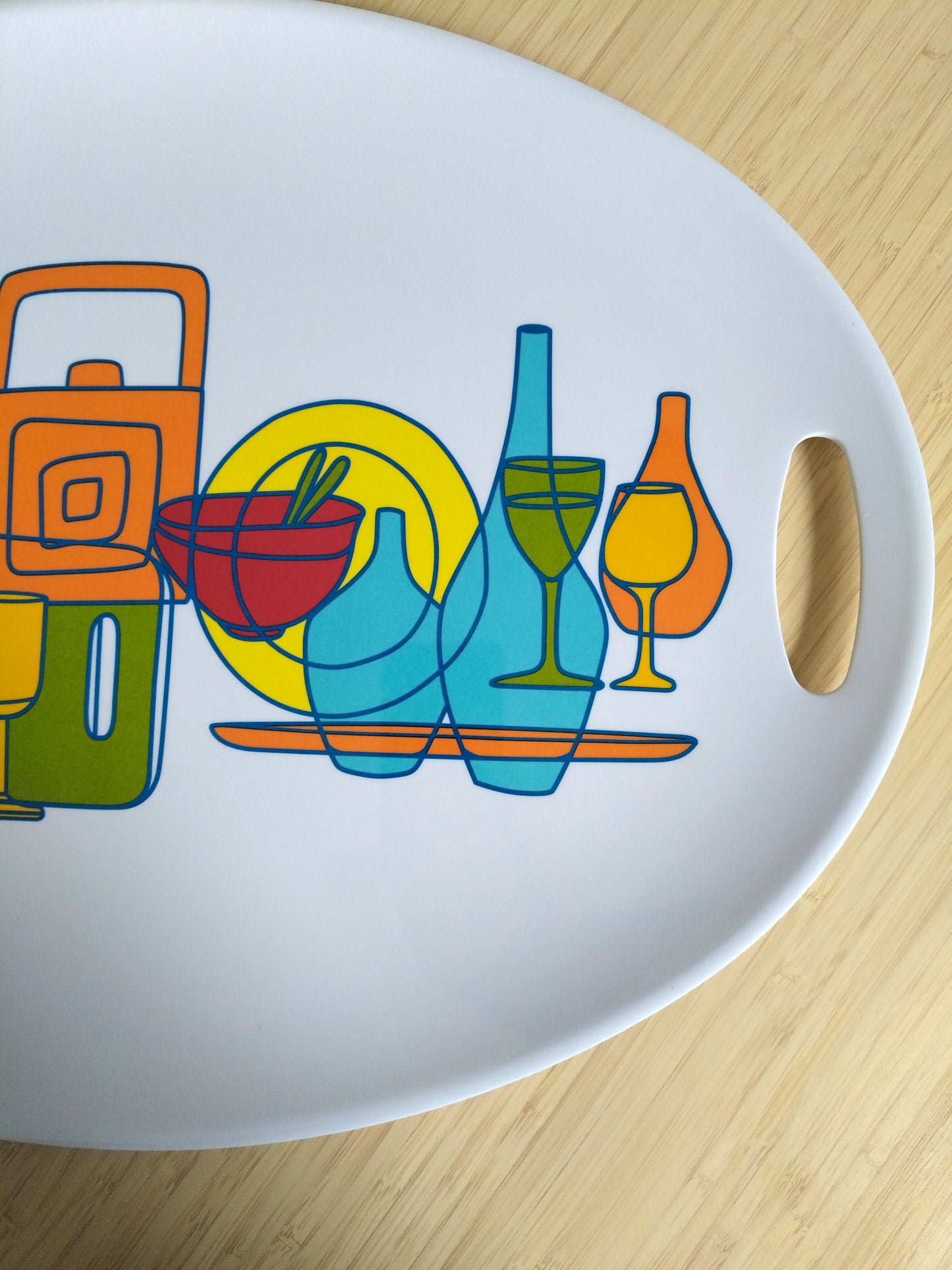 Grand plateau ovale en plastique Geneviève Lethu