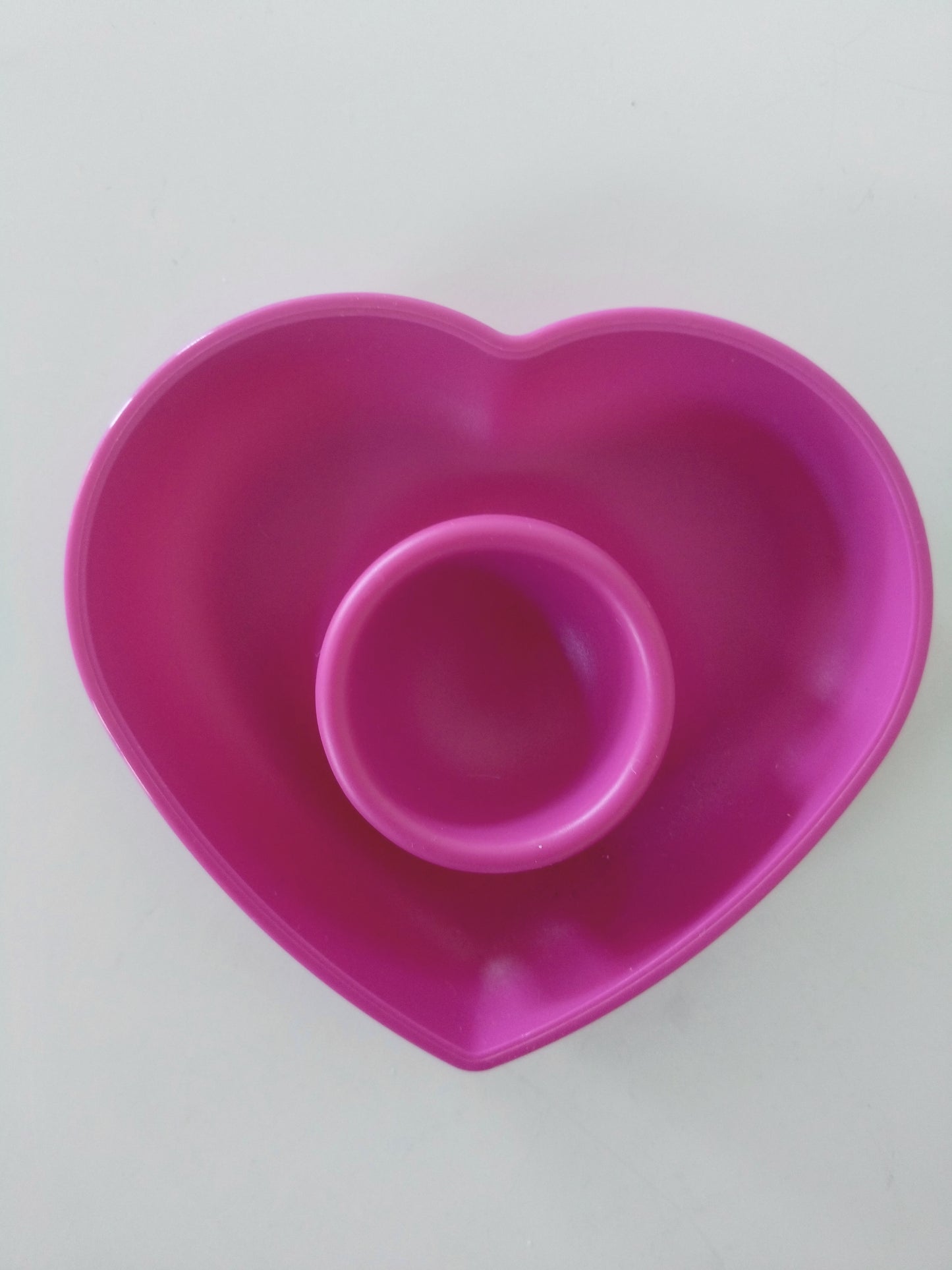 Coquetier cœur en plastique Koziol - cetaitmieuxavant