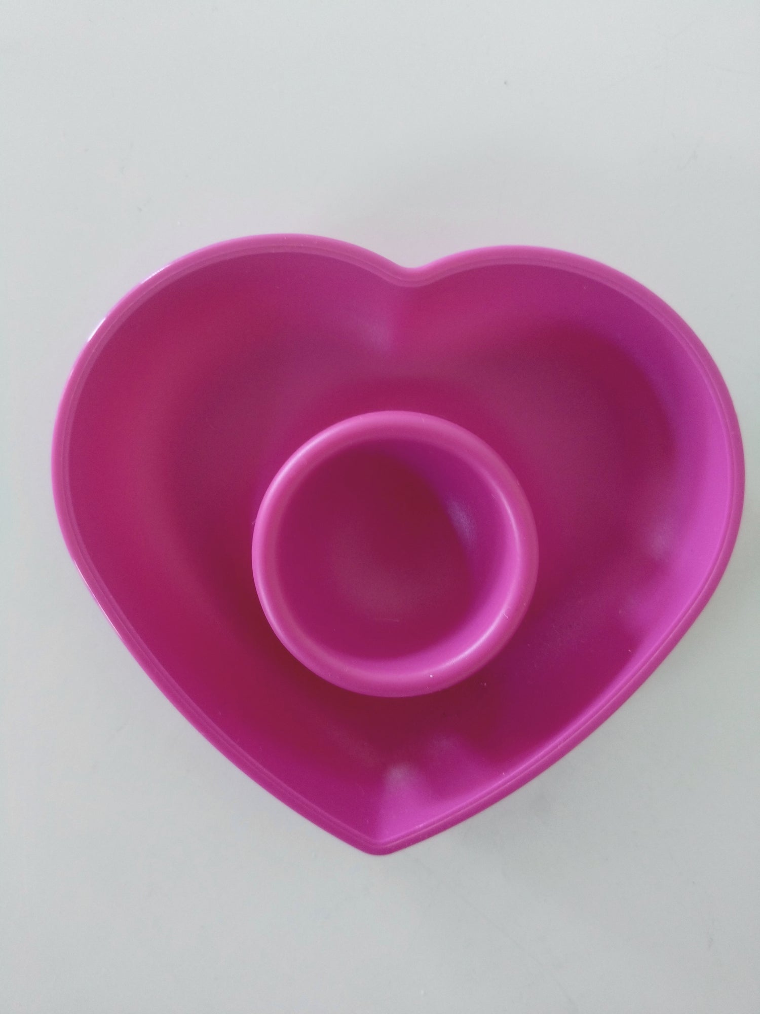 Coquetier cœur en plastique Koziol - cetaitmieuxavant