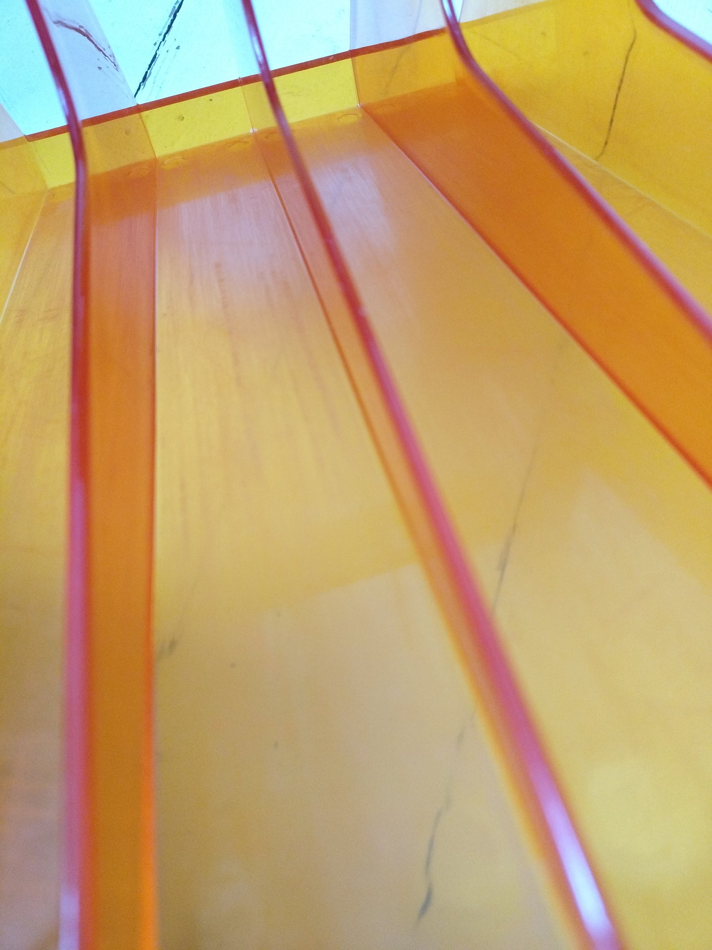 Range-vinyles 33T en plexi orange !!priorité à Mathilde!!