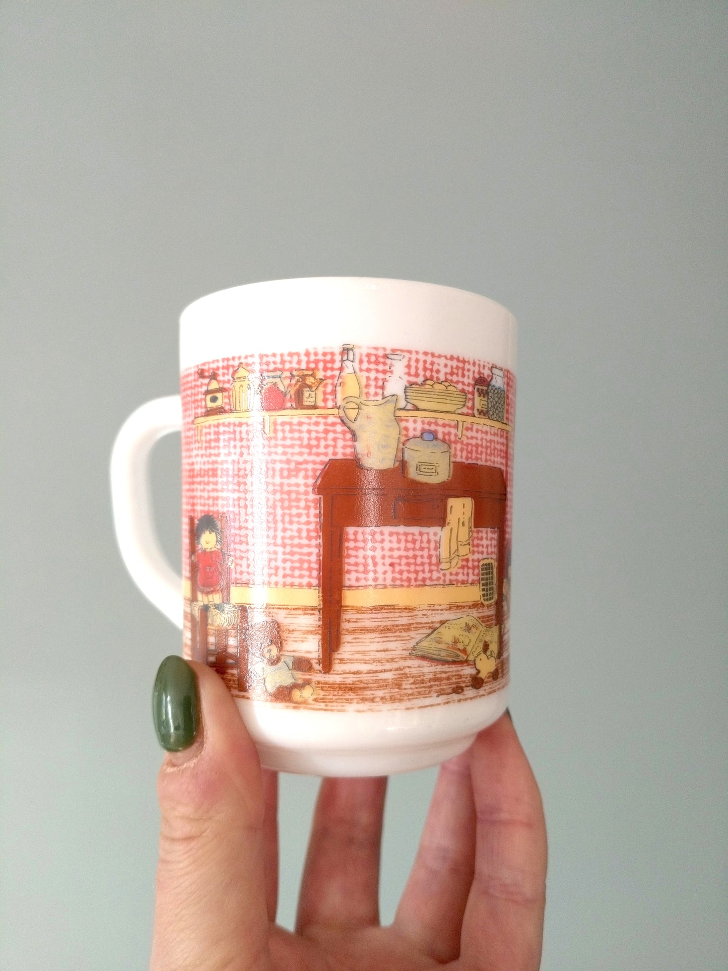 Mug tasse Arcopal décor naïf enfantin esprit Sarah Kay