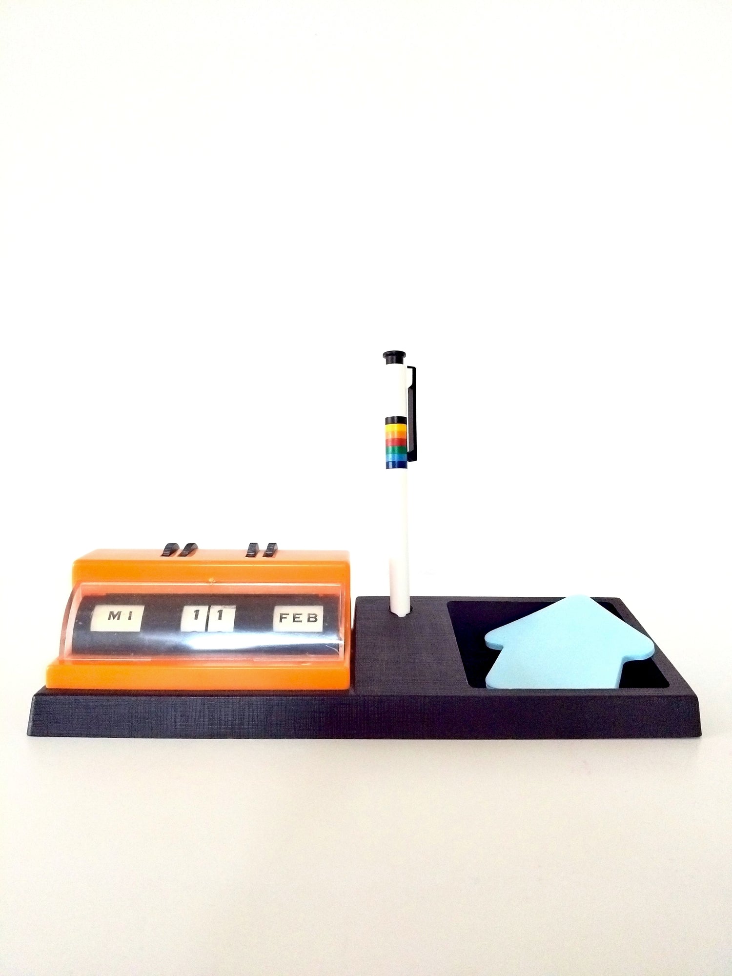 Calendrier perpétuel/ organisateur de bureau en plastique - cetaitmieuxavant