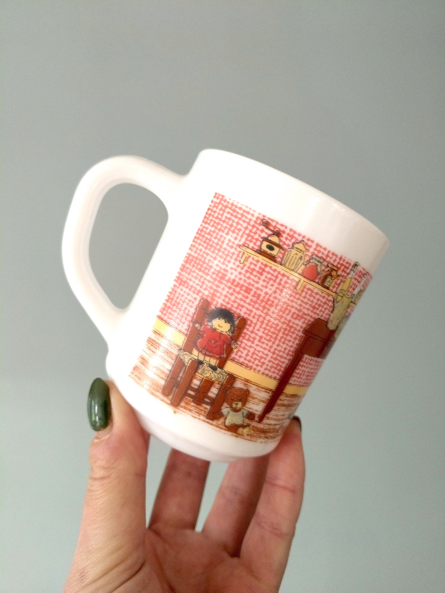 Mug tasse Arcopal décor naïf enfantin esprit Sarah Kay
