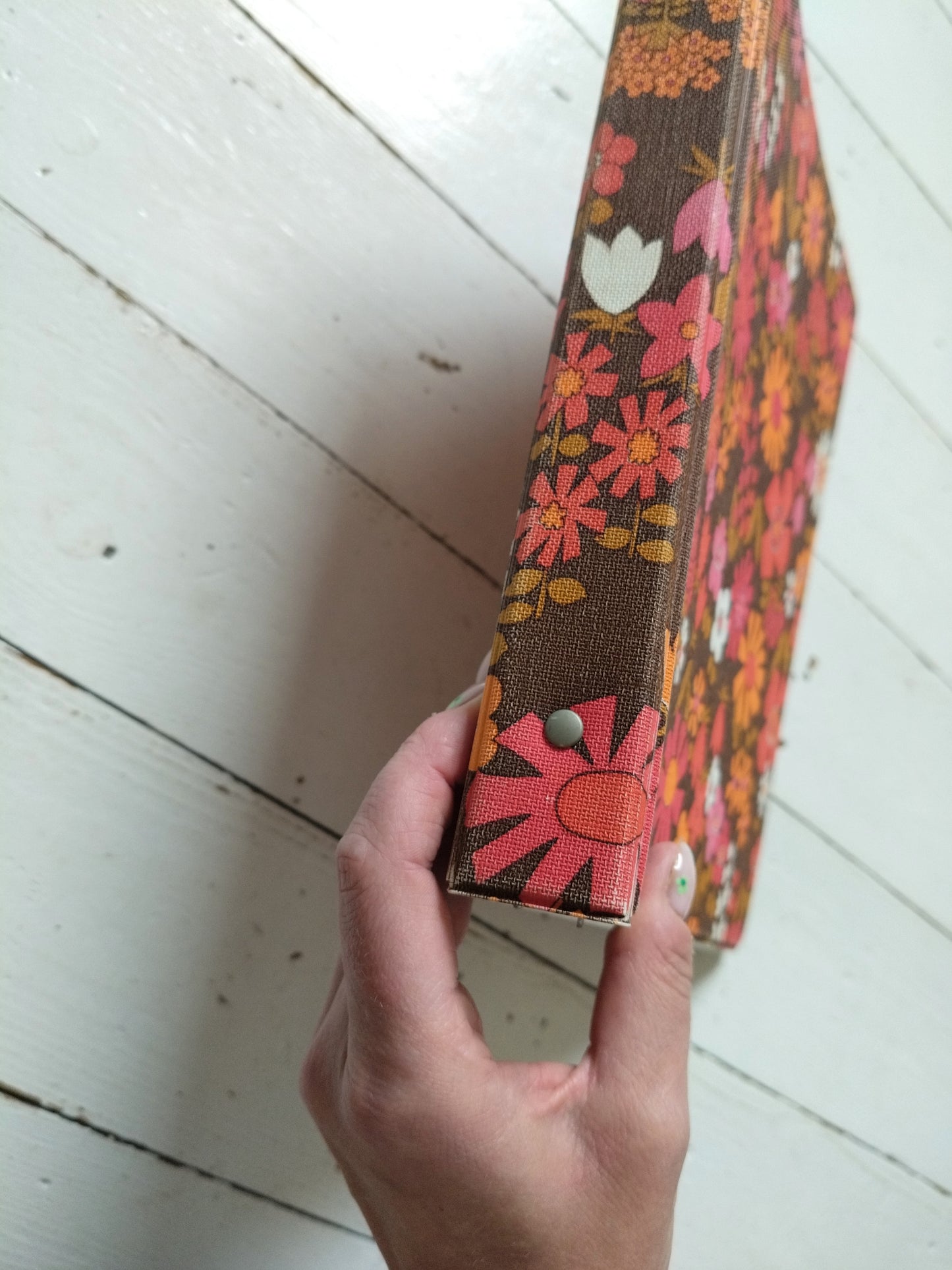 Petit classeur A4 fleurs ou pommes au choix