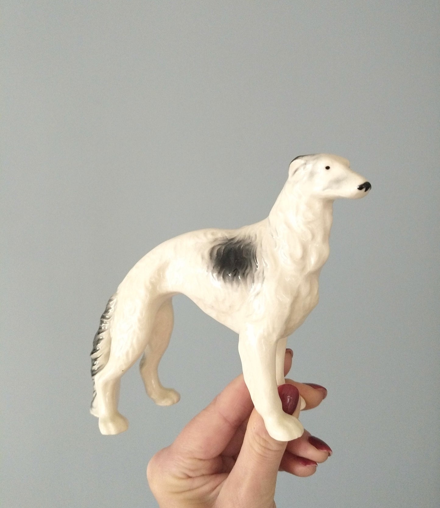 Statuette chien lévrier barzoï en porcelaine Japan