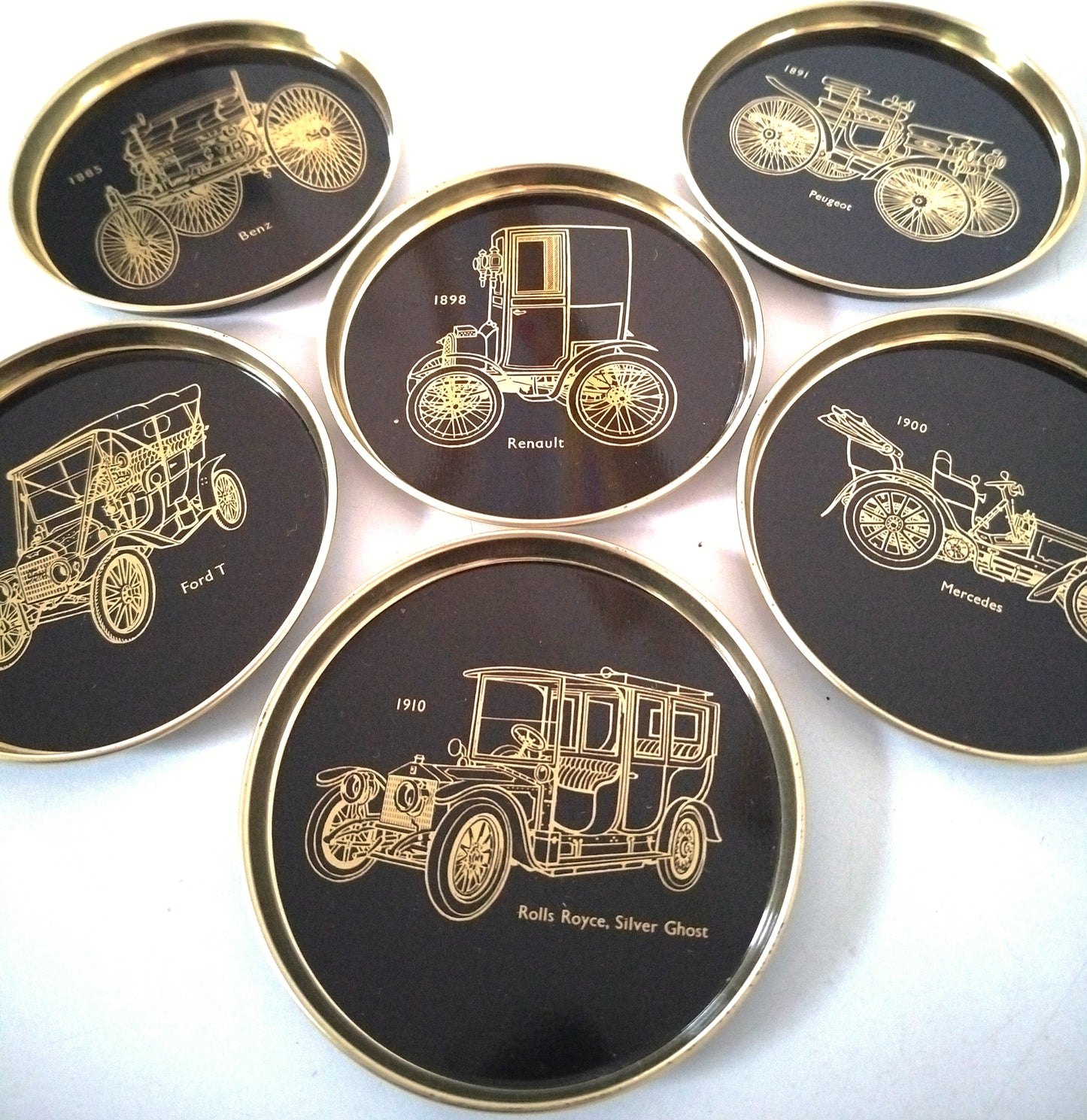 6 sous-verres métalliques voitures anciennes fin 1800 début 1900 made in Finlande