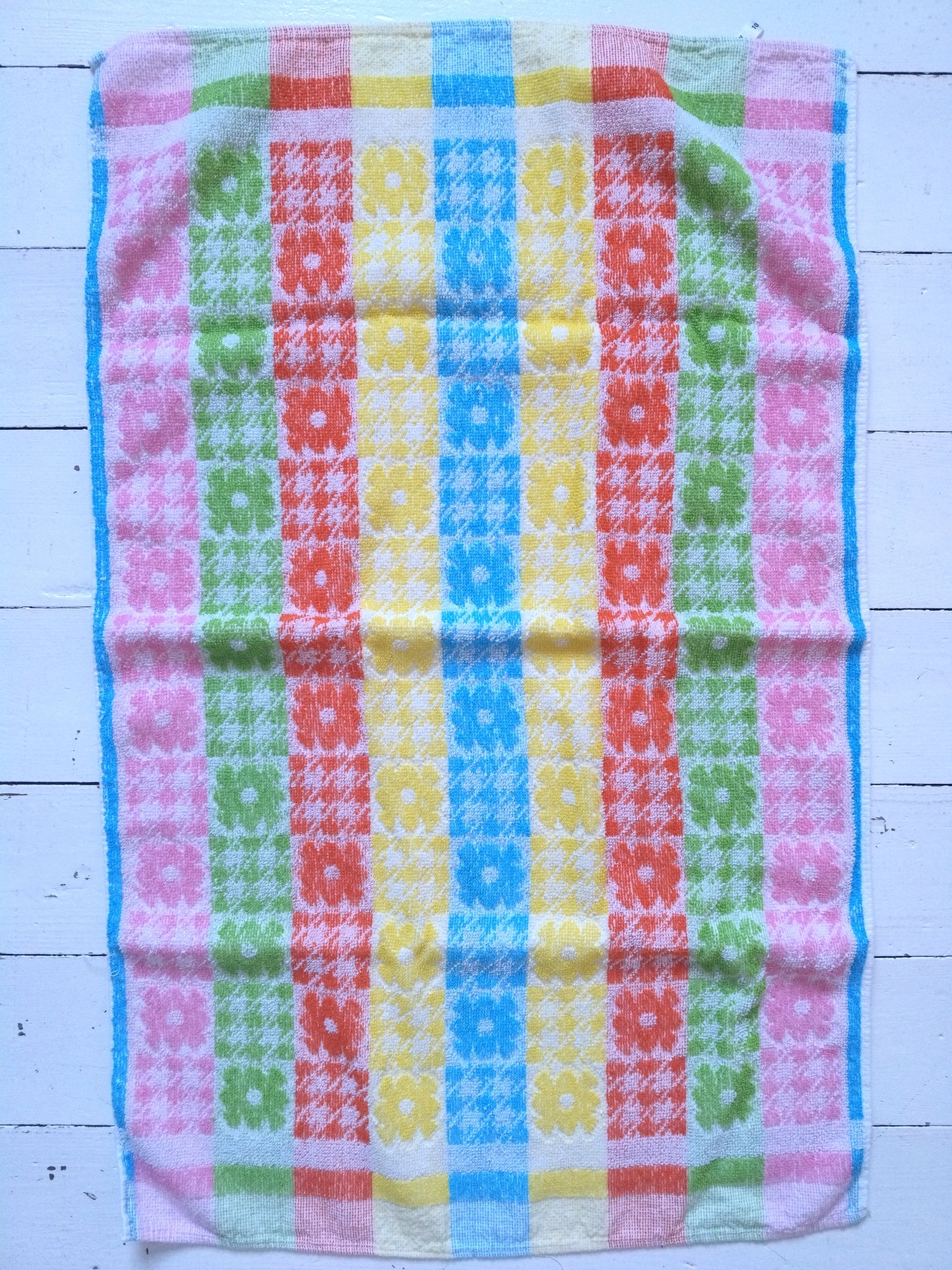 Petite serviette de toilette - cetaitmieuxavant