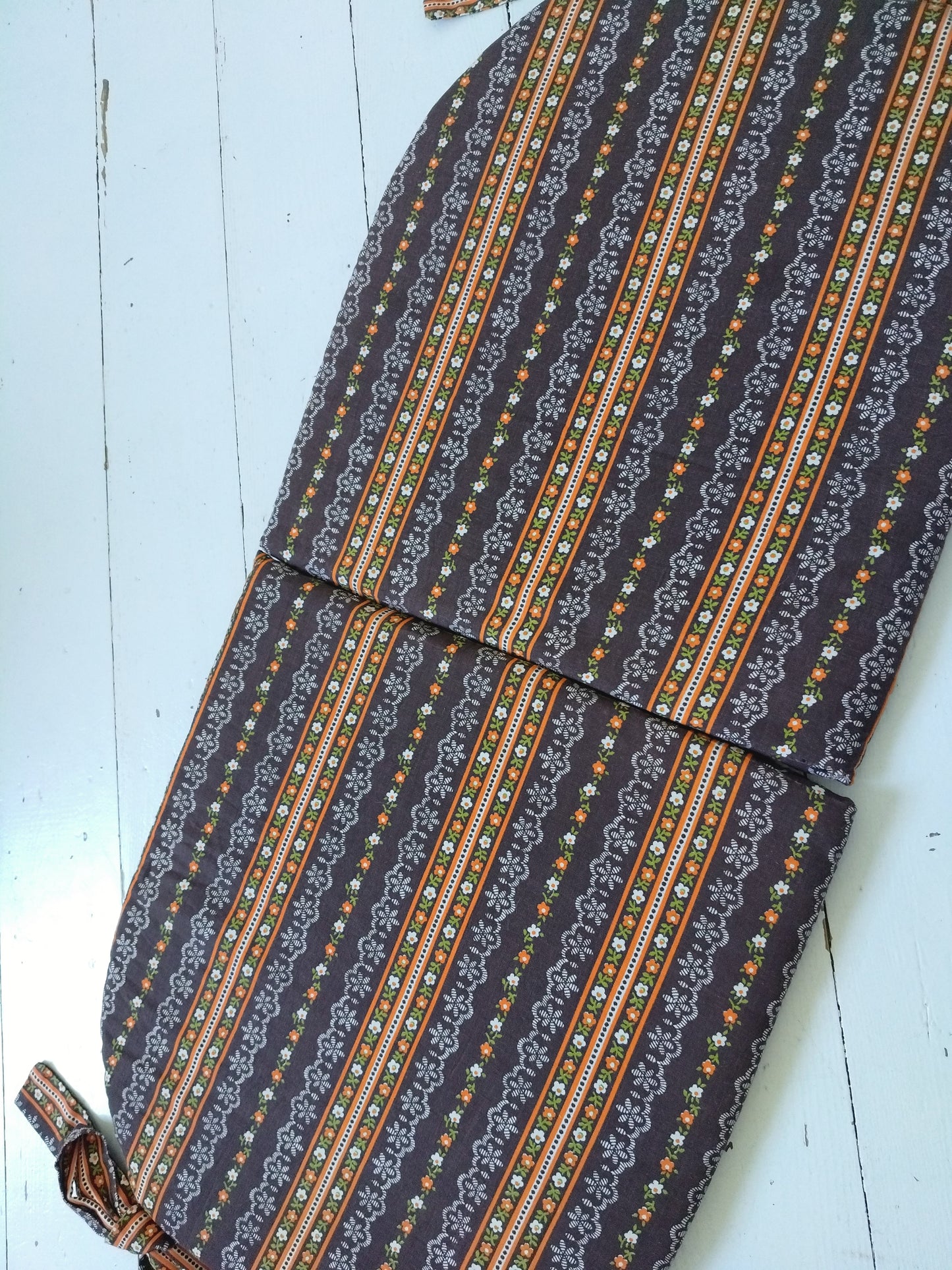Ensemble de 2 coussins/ galettes de chaise - cetaitmieuxavant