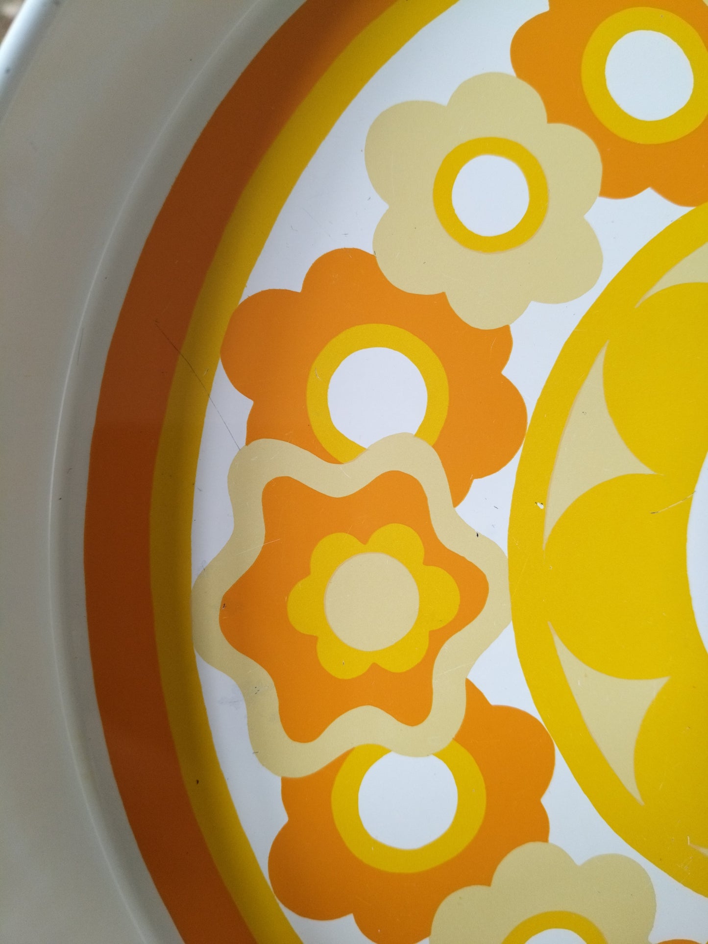 Plateau métallique rond Lollipop J.R.M design by Ian Logan England