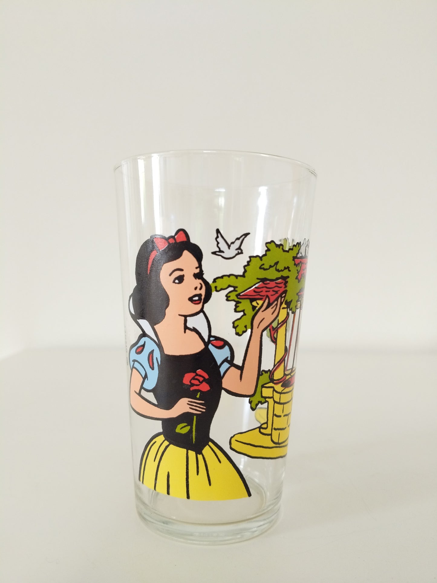 Grand verre Blanche Neige VMC 80's au choix