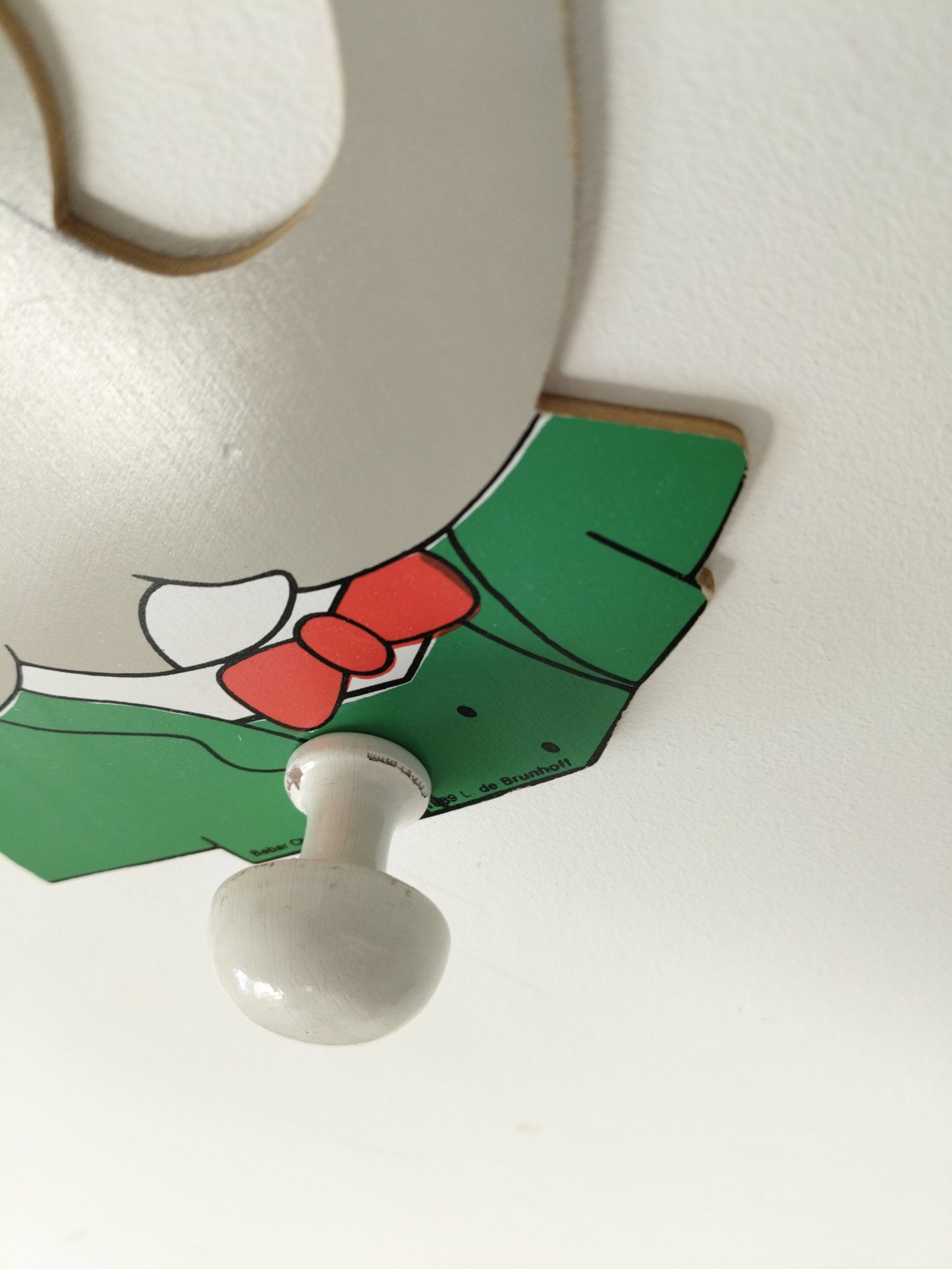 Porte-manteau/ patère murale Babar en bois par L. de Brunhoff 1989 - cetaitmieuxavant