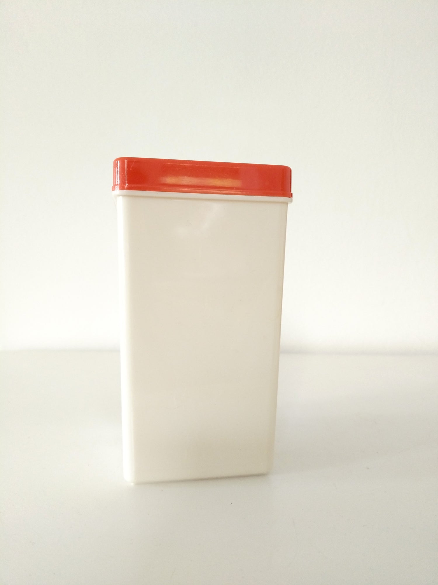 Boîte de stockage en plastique DBP plastics - cetaitmieuxavant