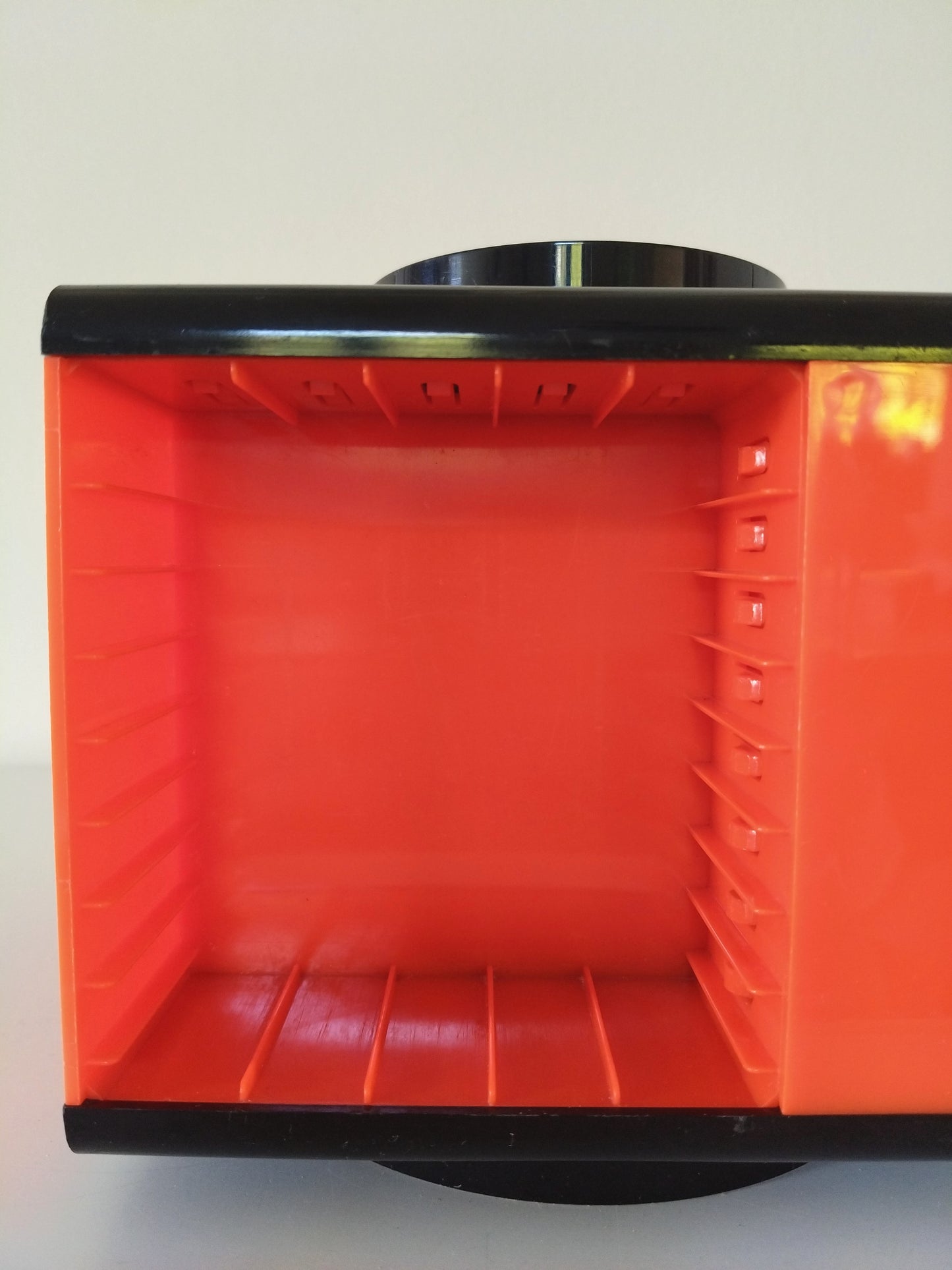 "Cassettes bar"/ carrousel à cassettes/ range-cassettes audio Schott en plastique