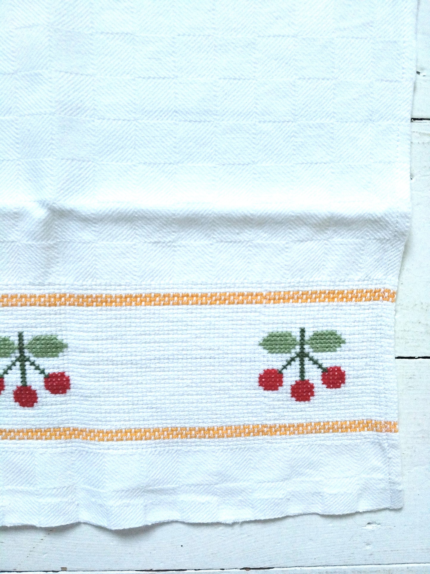 Torchon de cuisine brodé/ point de croix au choix