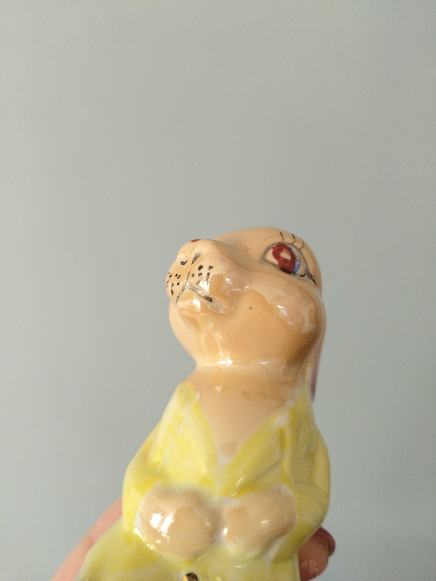 Salière ou poivrière lapine en céramique émaillée nacrée - cetaitmieuxavant