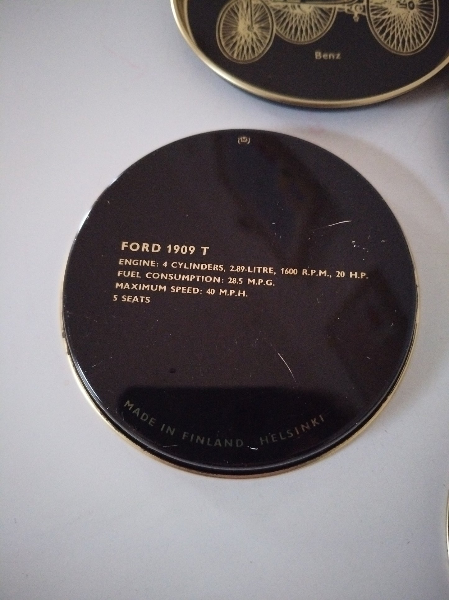 6 sous-verres métalliques voitures anciennes fin 1800 début 1900 made in Finlande