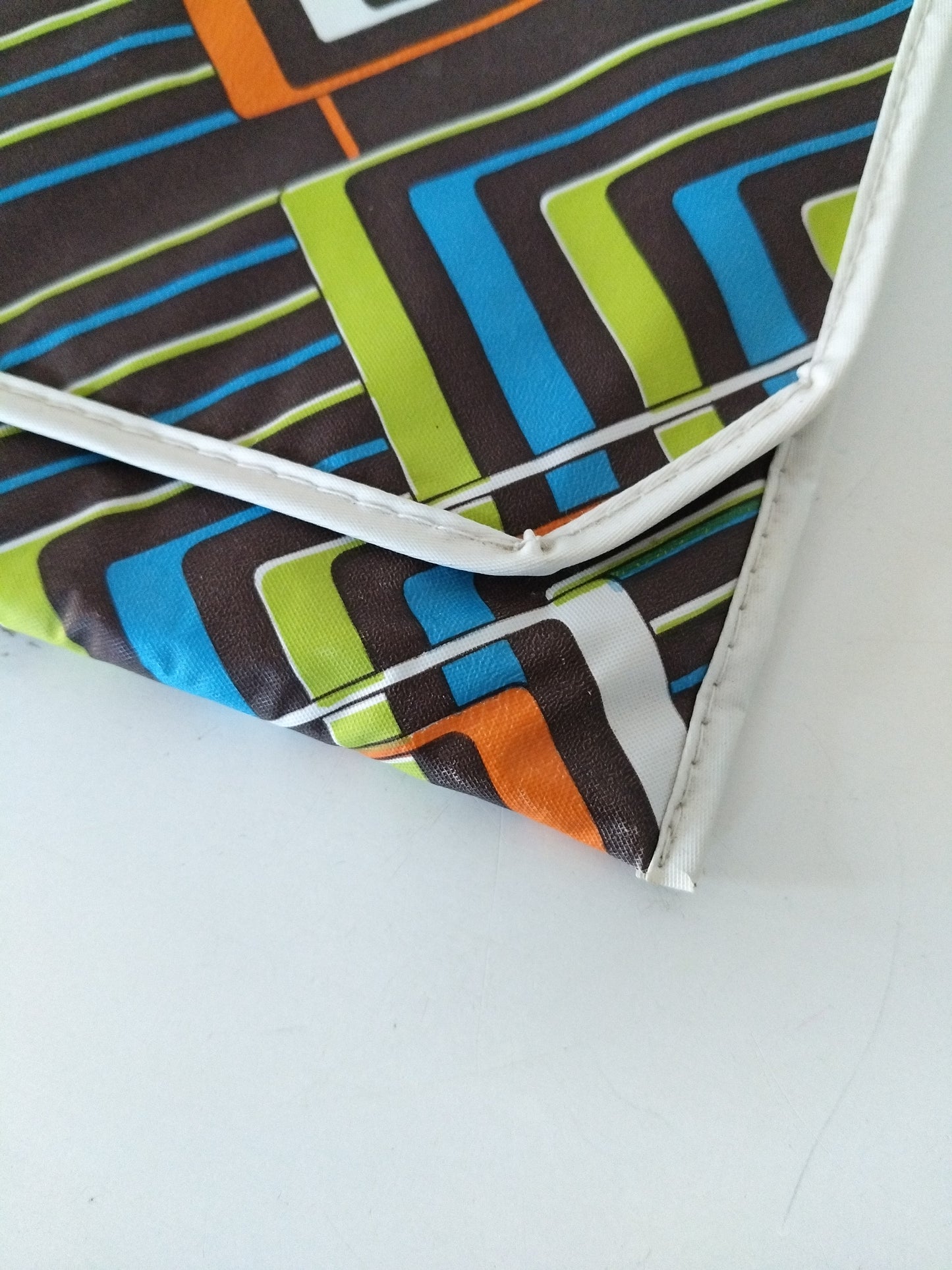 Pochette plate en vinyle vintage