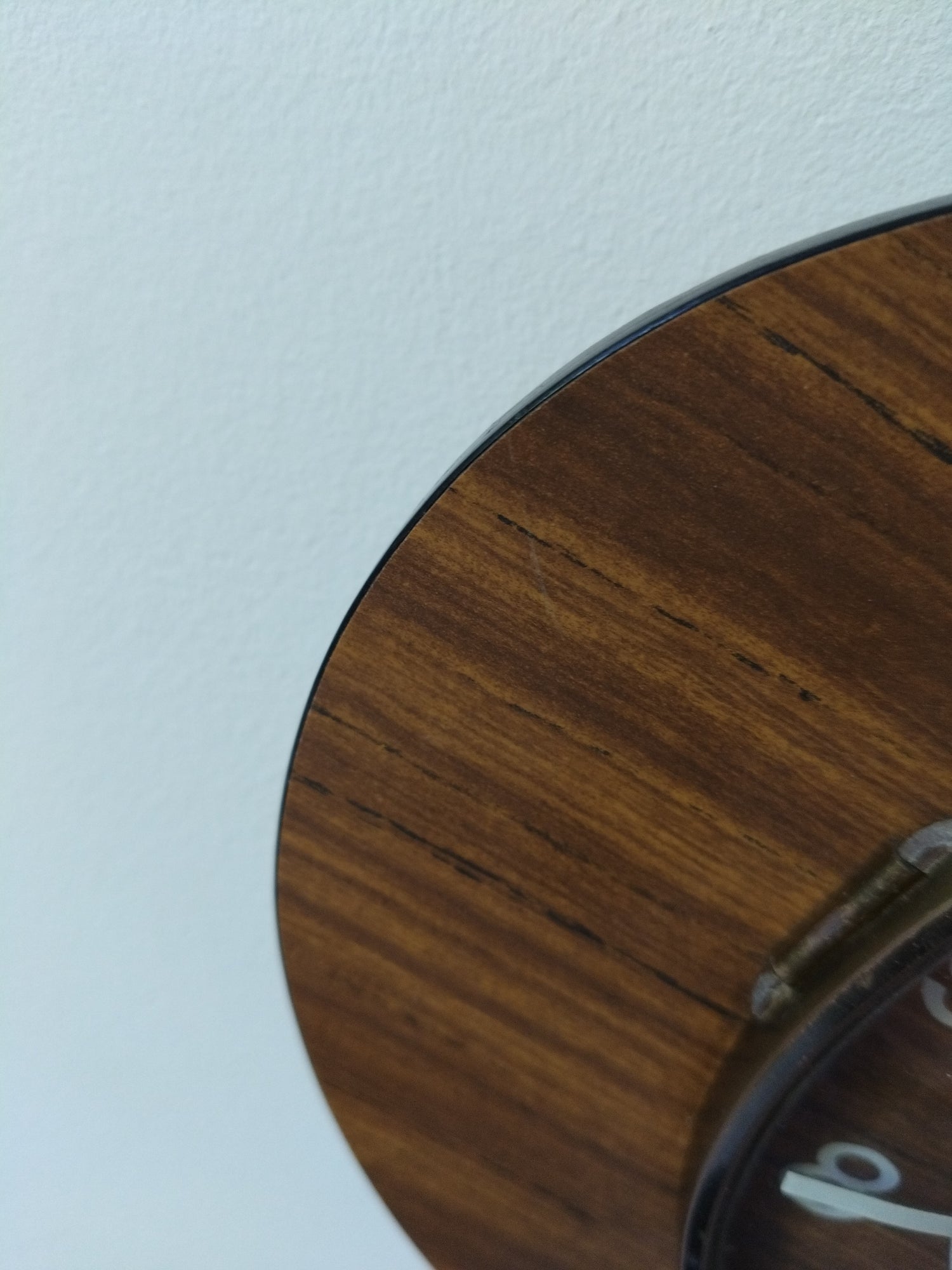 Horloge en formica Bayard France - cetaitmieuxavant