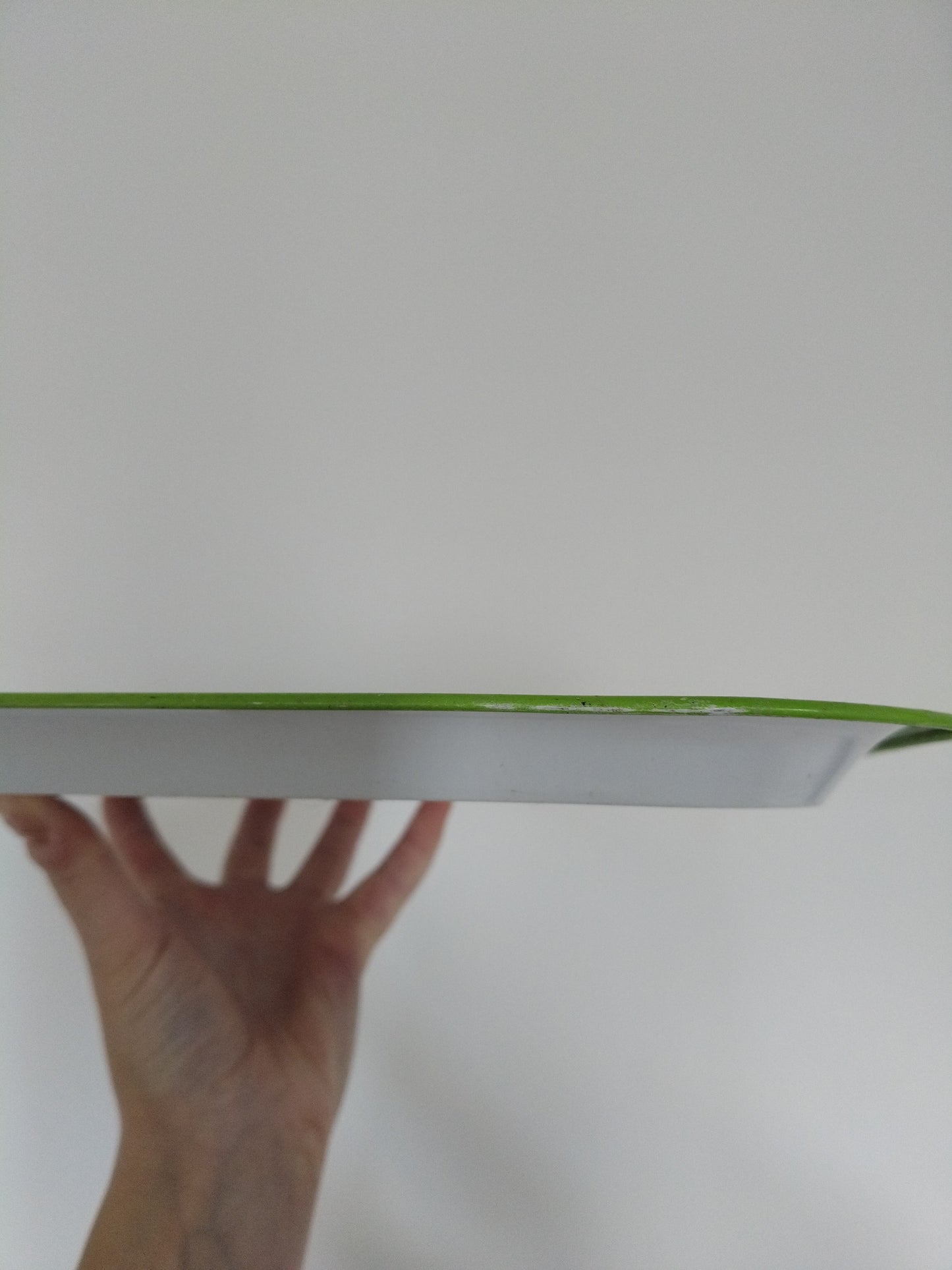 Plateau métallique paon publicitaire Préfontaines Edery