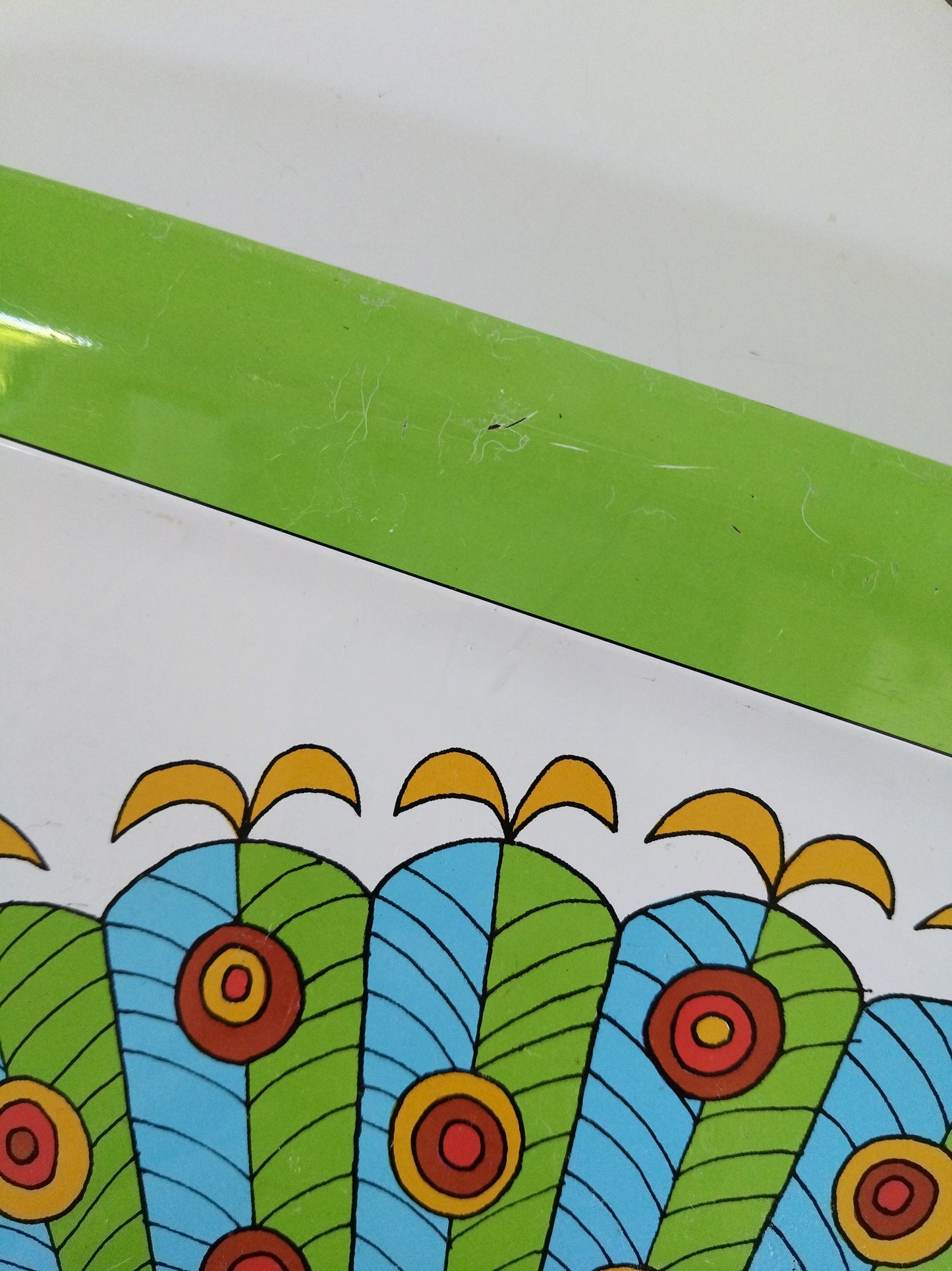 Plateau métallique paon publicitaire Préfontaines Edery