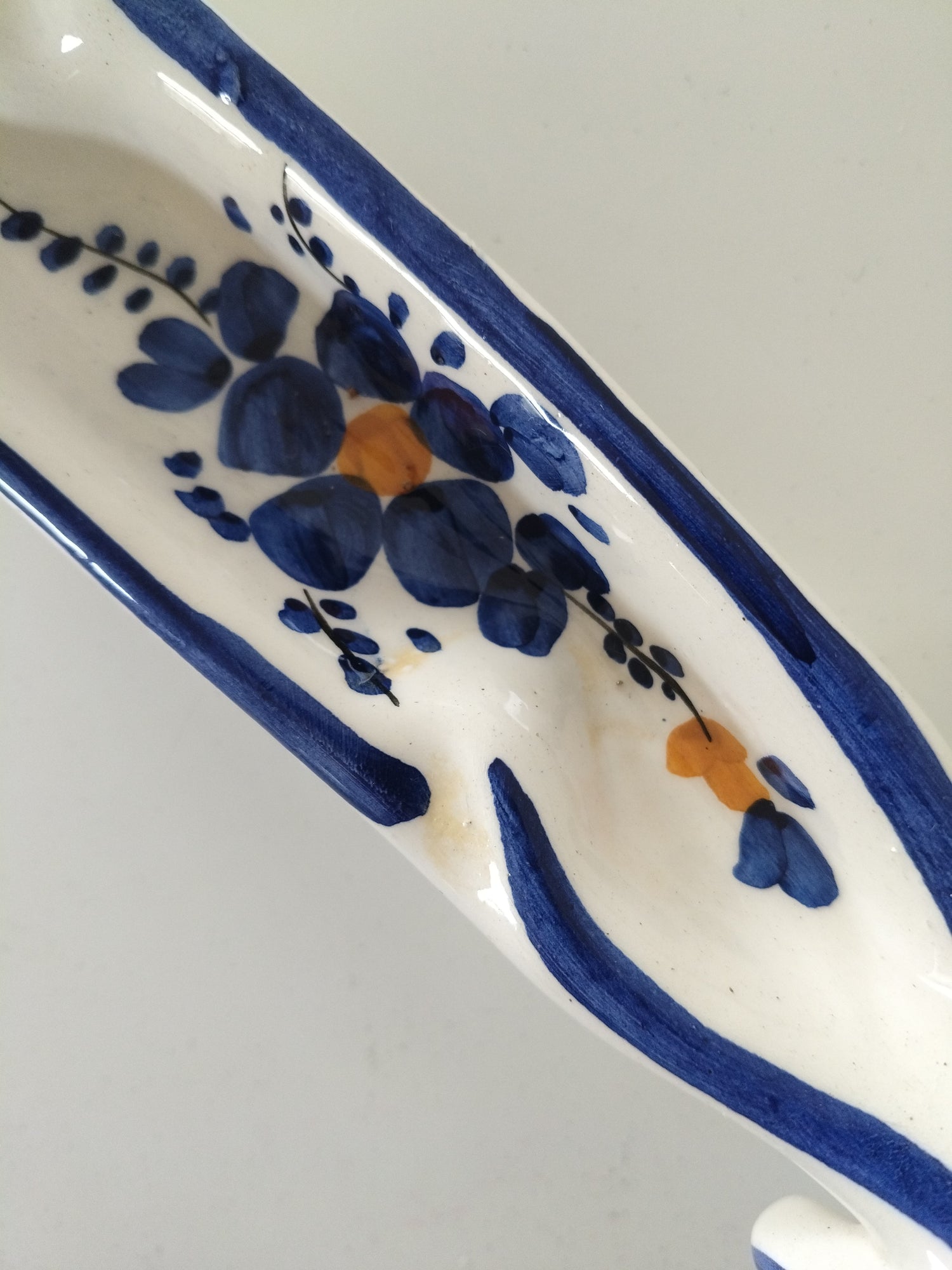 Cendrier/ vide-poches/ porte-bijoux chien saucisse teckel en céramique - cetaitmieuxavant