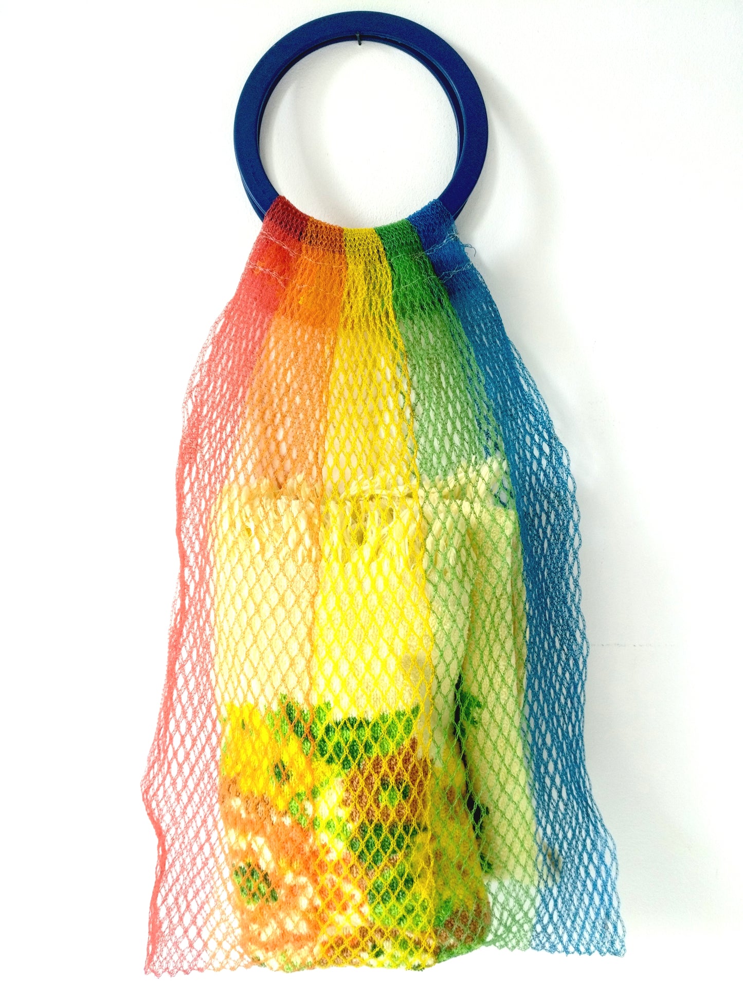 Petit filet à courses multicolore en nylon et plastique