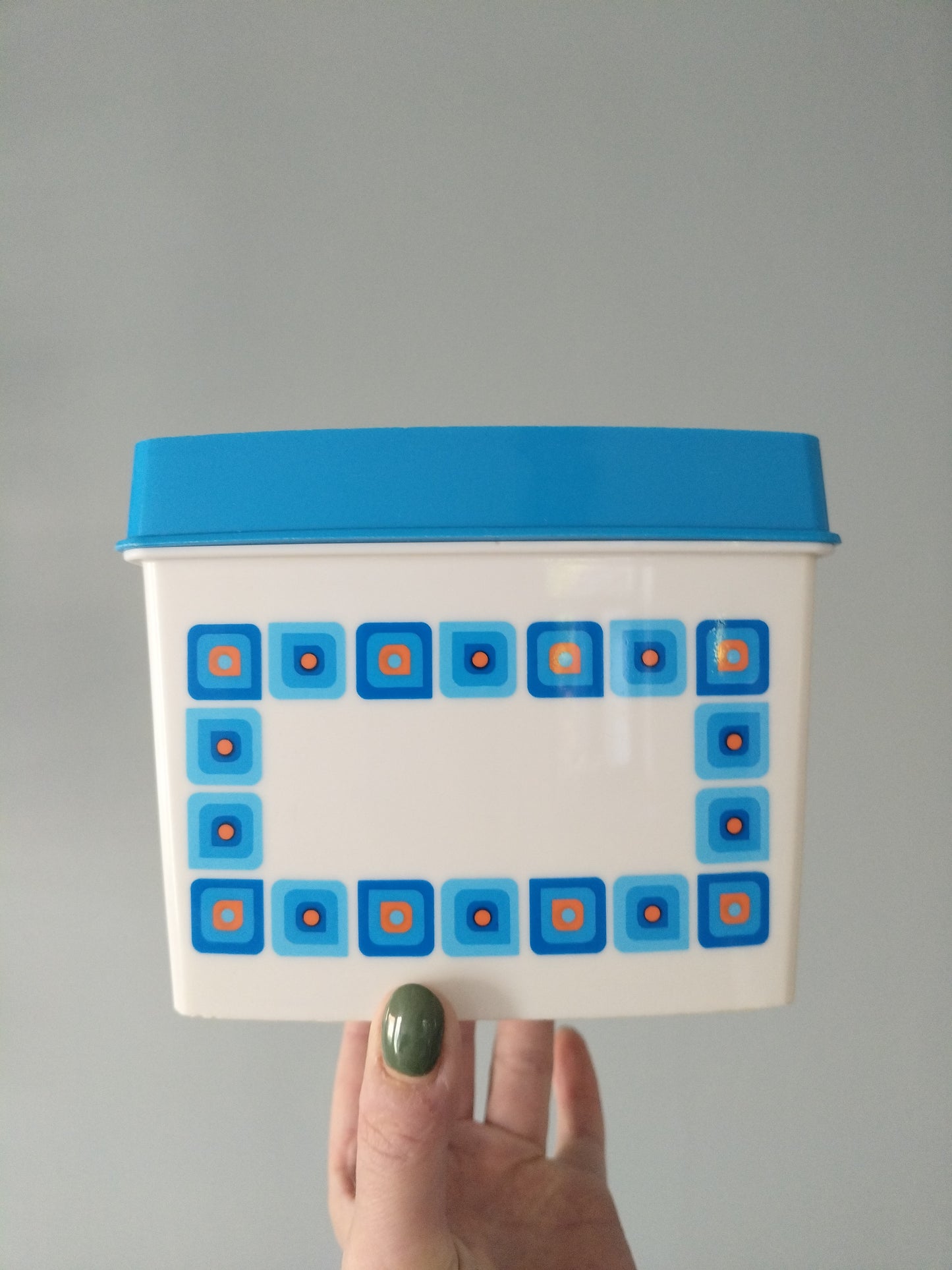 Boîte murale en plastique DBP Plastics