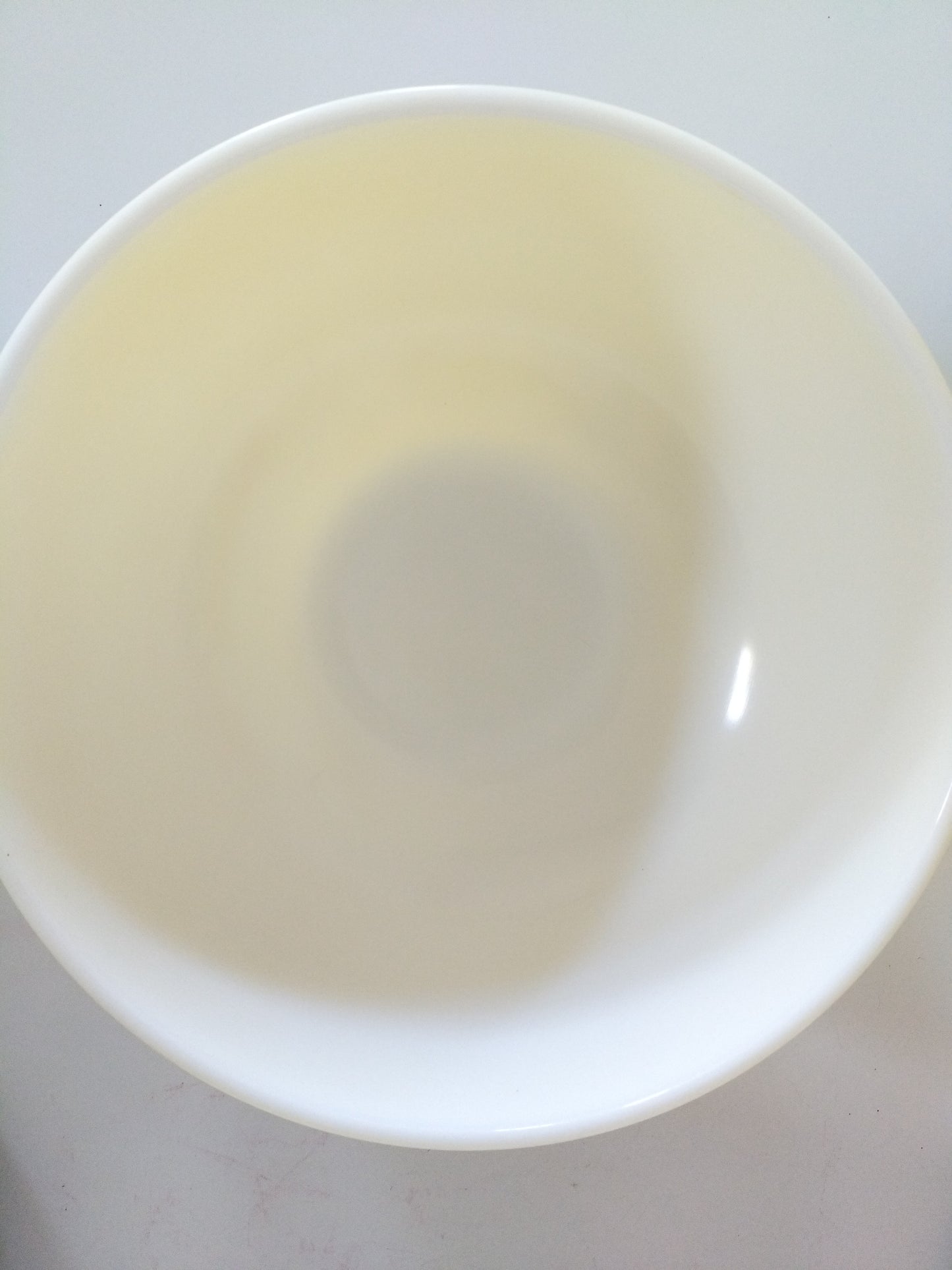 Gros bol mélangeur Pyrex USA jaune