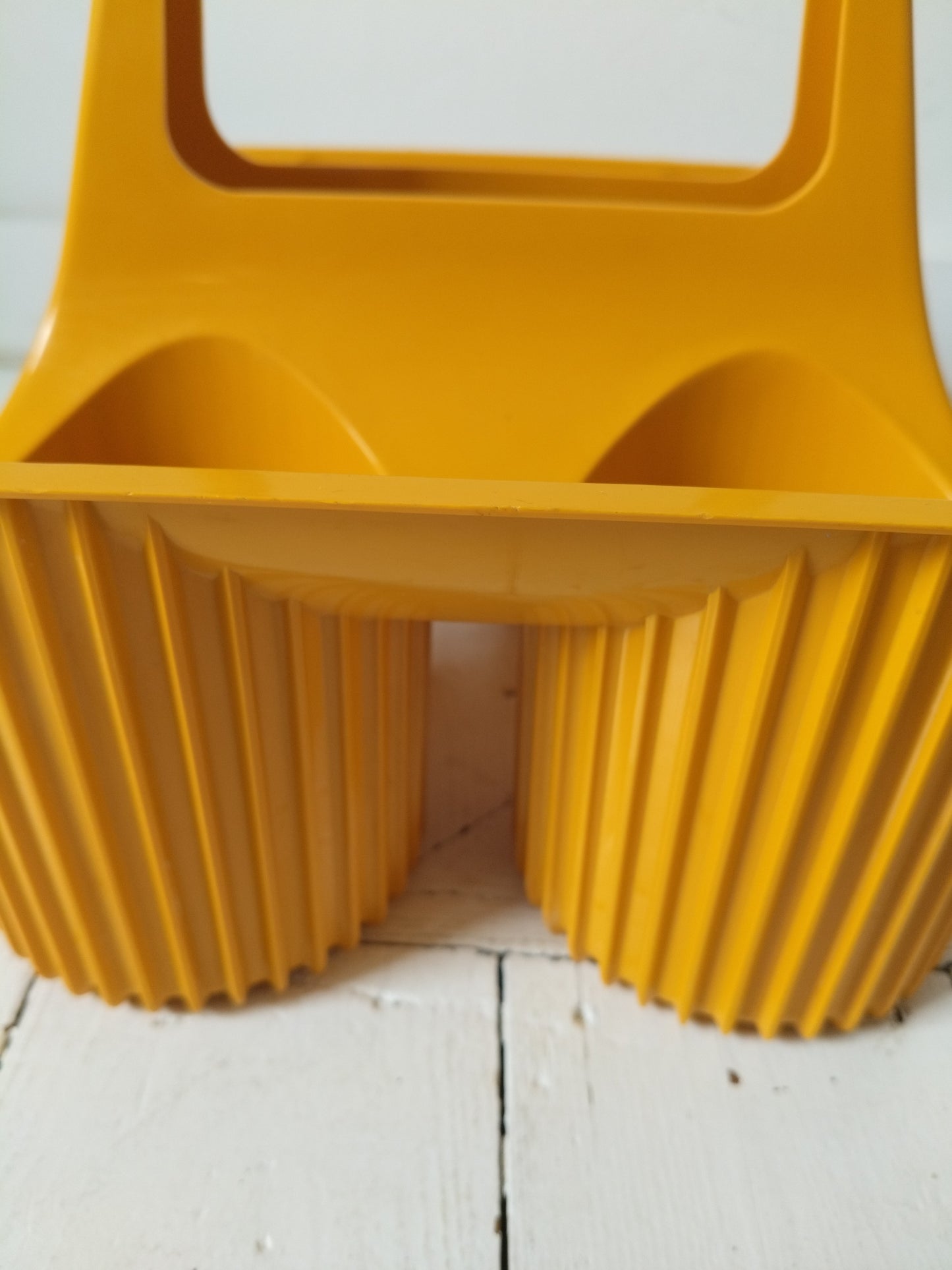 Range/porte-bouteilles en plastique Curver - cetaitmieuxavant