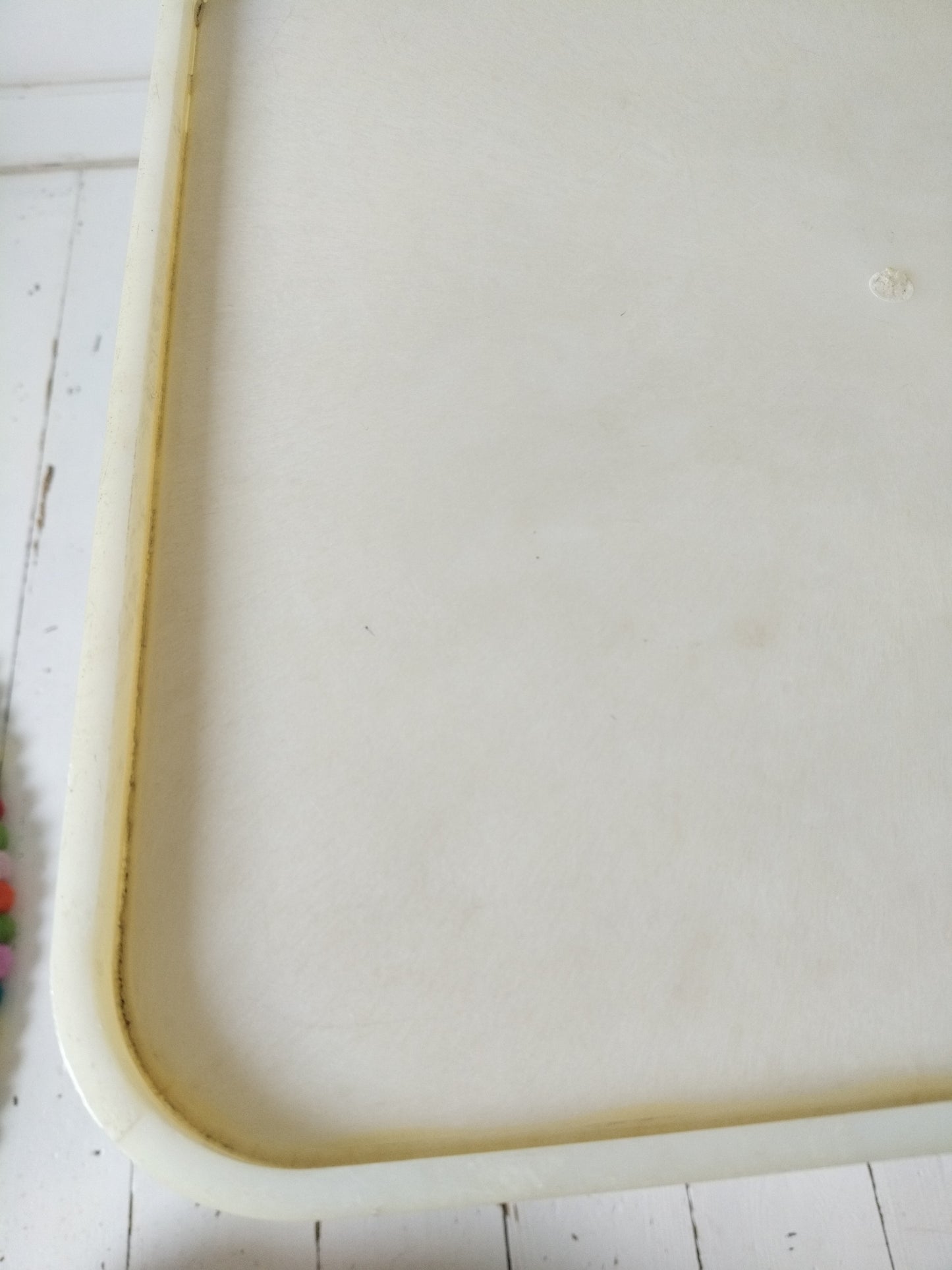 Petit meuble d'appoint/ chevet/ desserte en fibre de verre